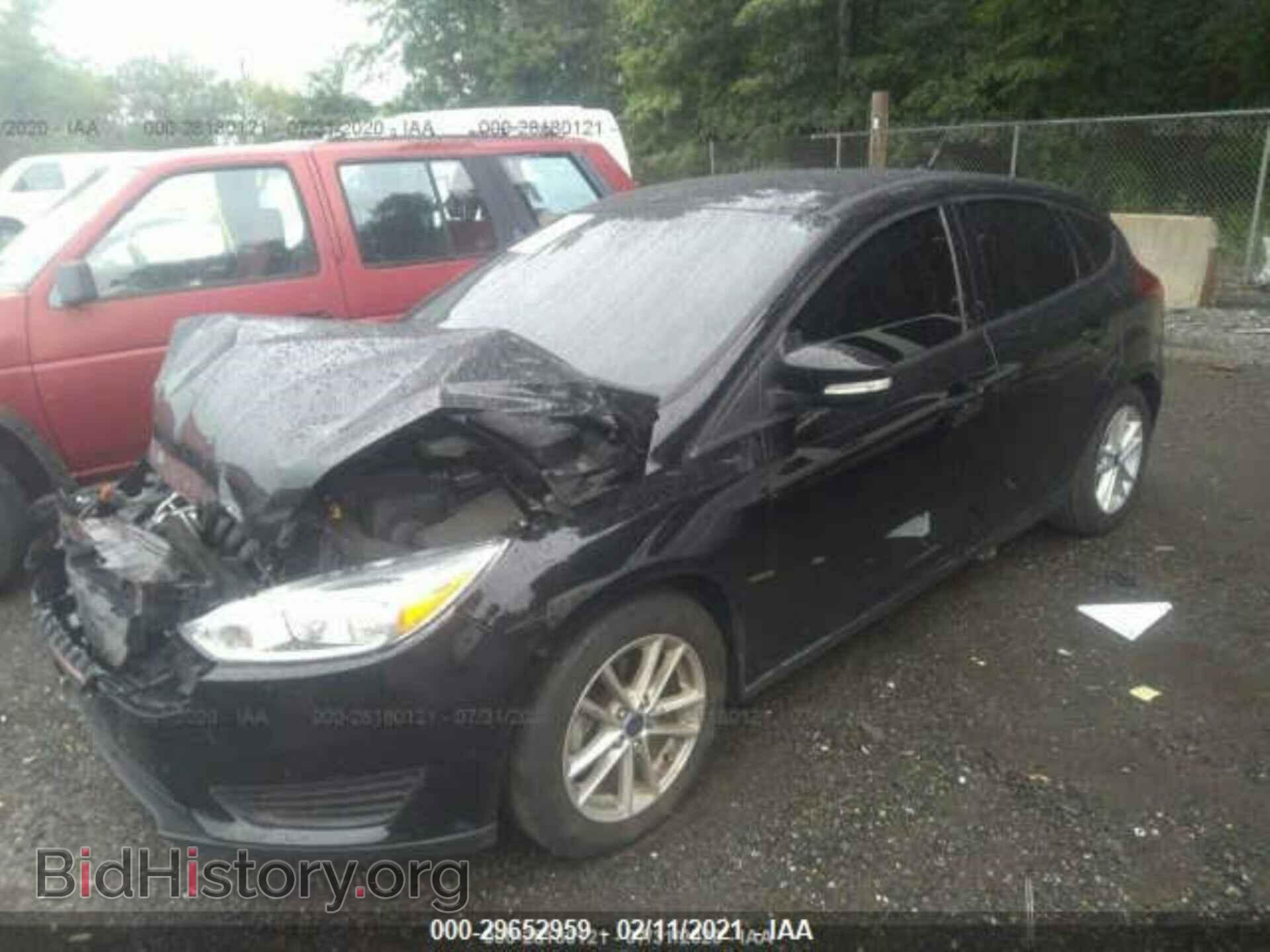 2017 FORD FOCUS - VIN: 1FADP3K21HL302247 - Фото 2