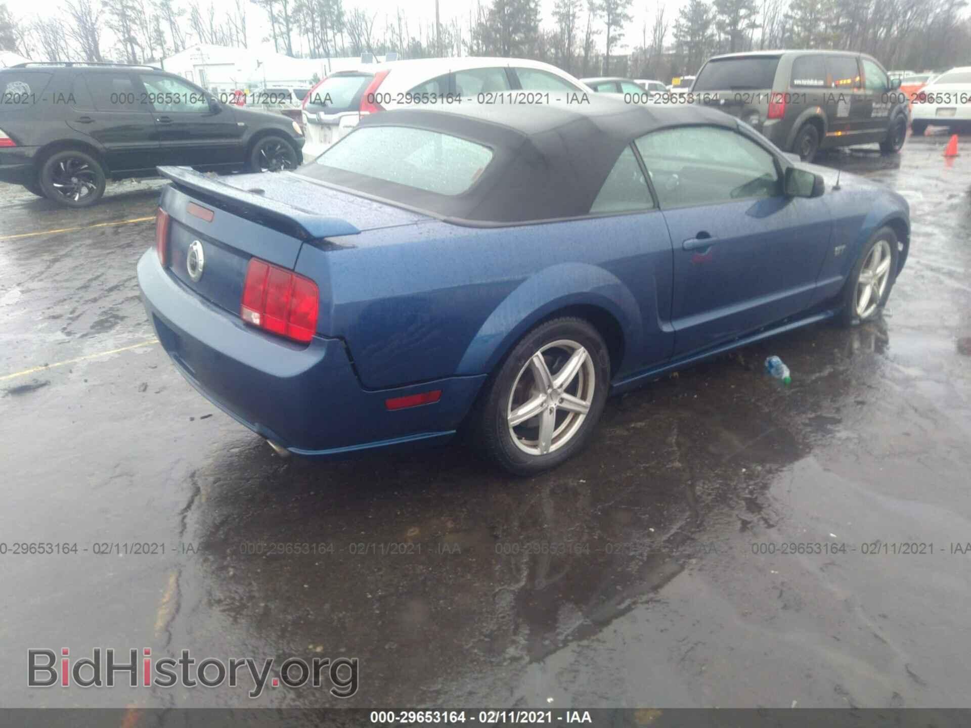 2008 FORD MUSTANG - VIN: 1ZVHT85H485130642 - Фото 4