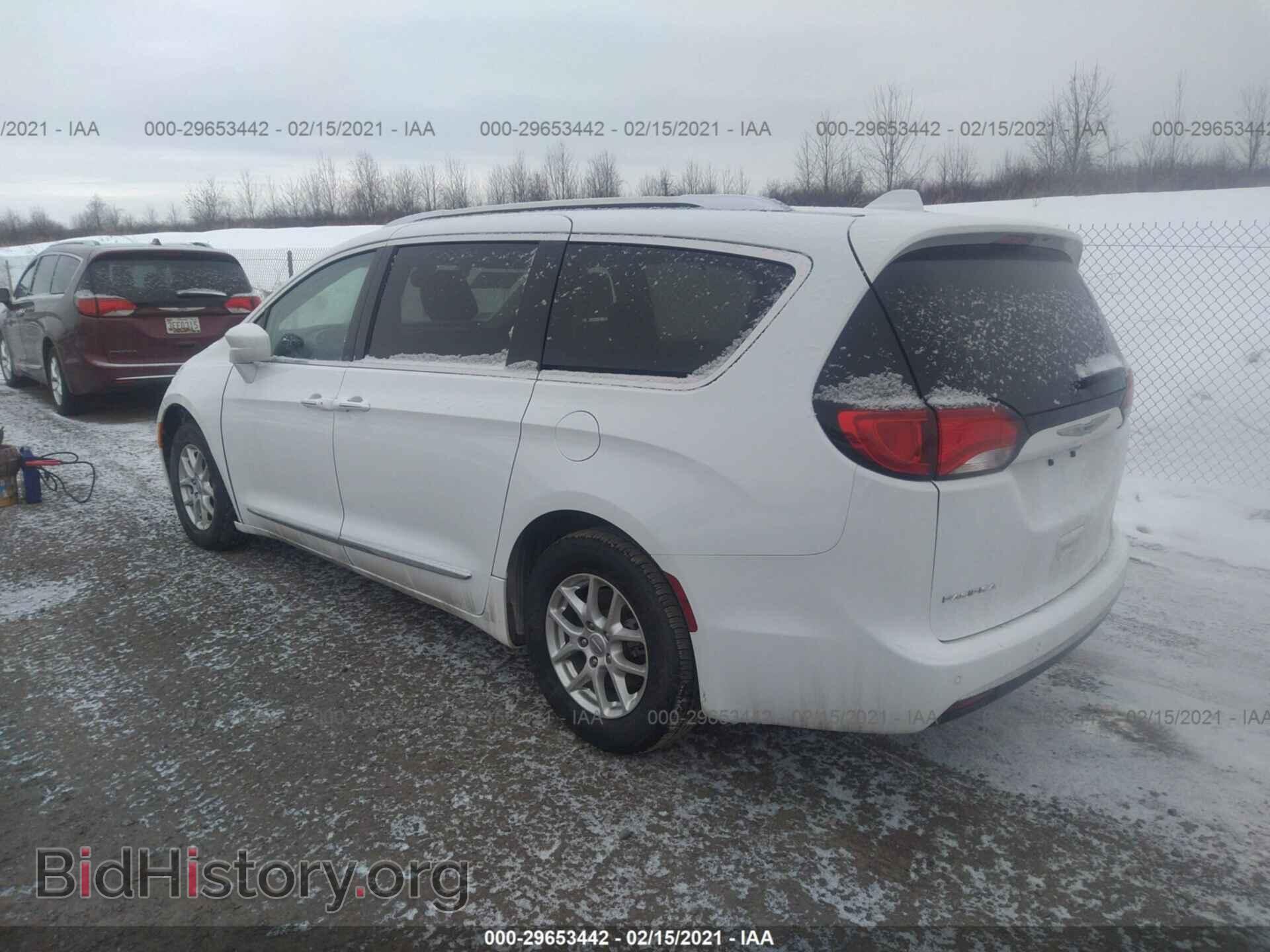 2020 CHRYSLER PACIFICA - VIN: 2C4RC1BGXLR279644 - Фото 3