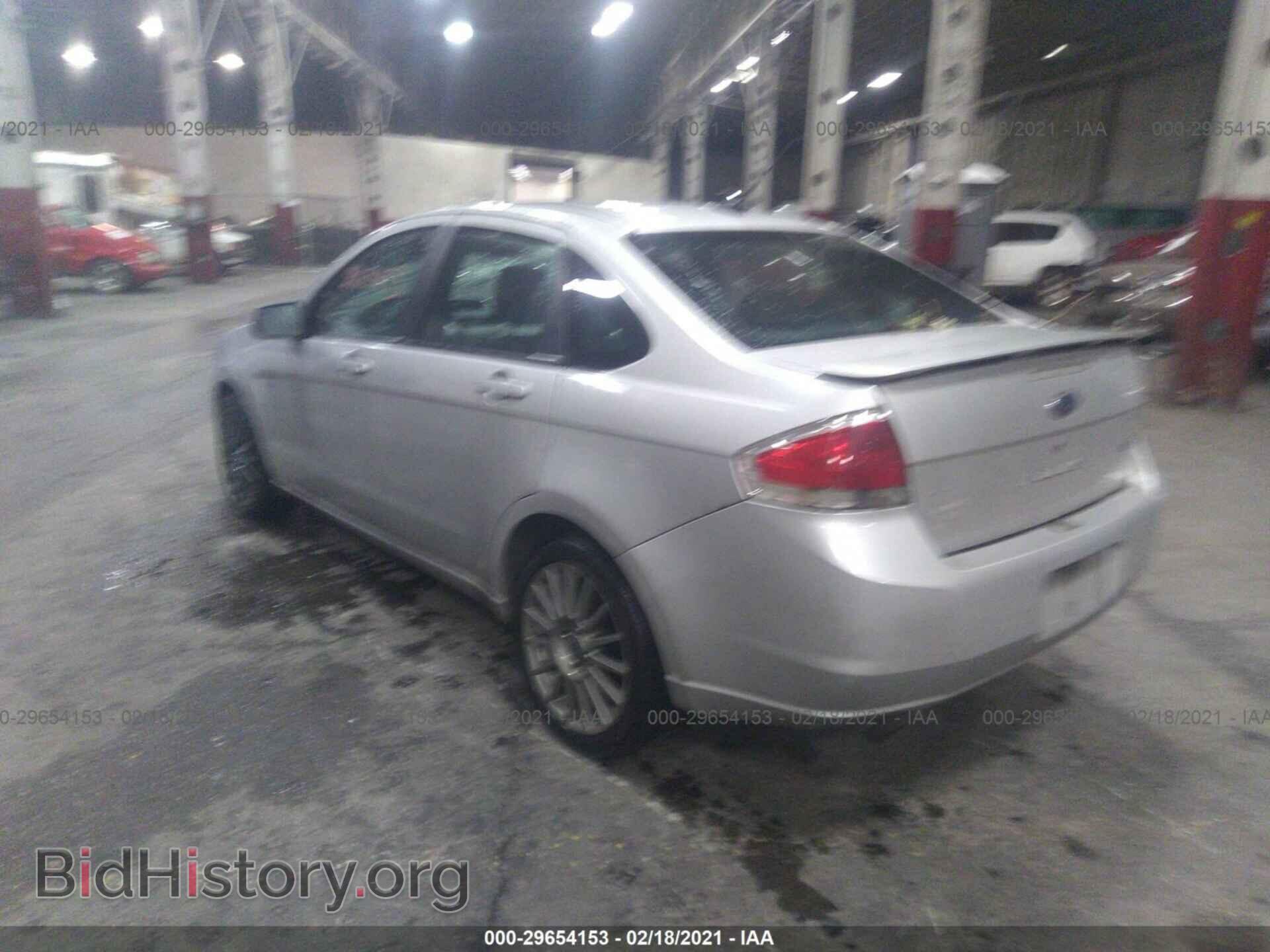 2009 FORD FOCUS - VIN: 1FAHP36N49W135467 - Фото 3