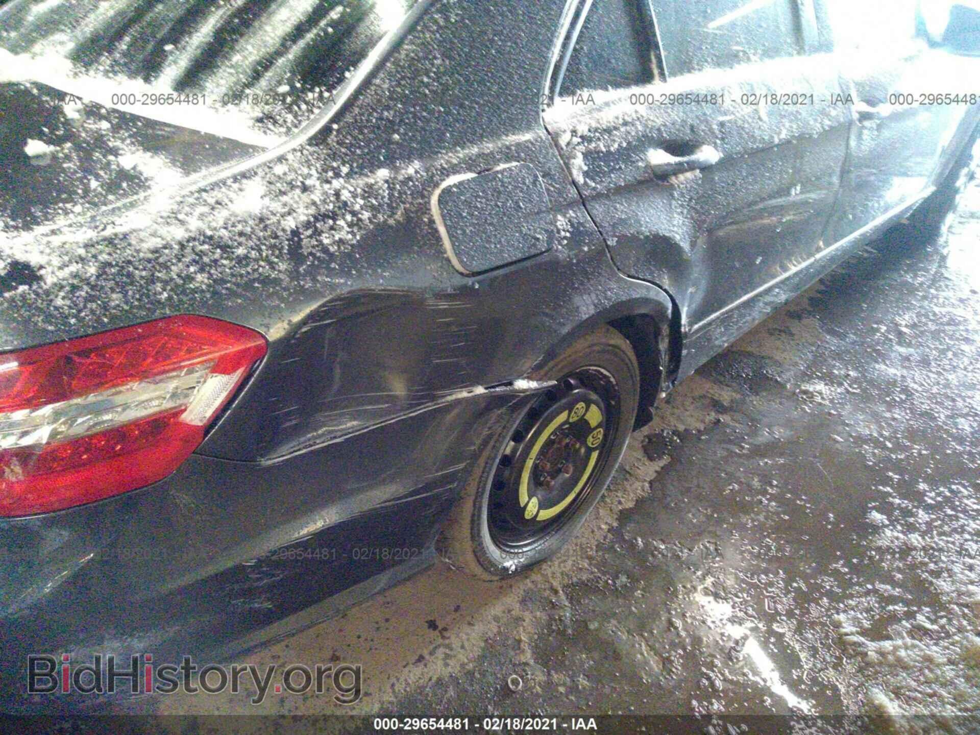 2010 MERCEDES-BENZ E-CLASS - VIN: WDDHF8HB0AA100350 - Фото 6