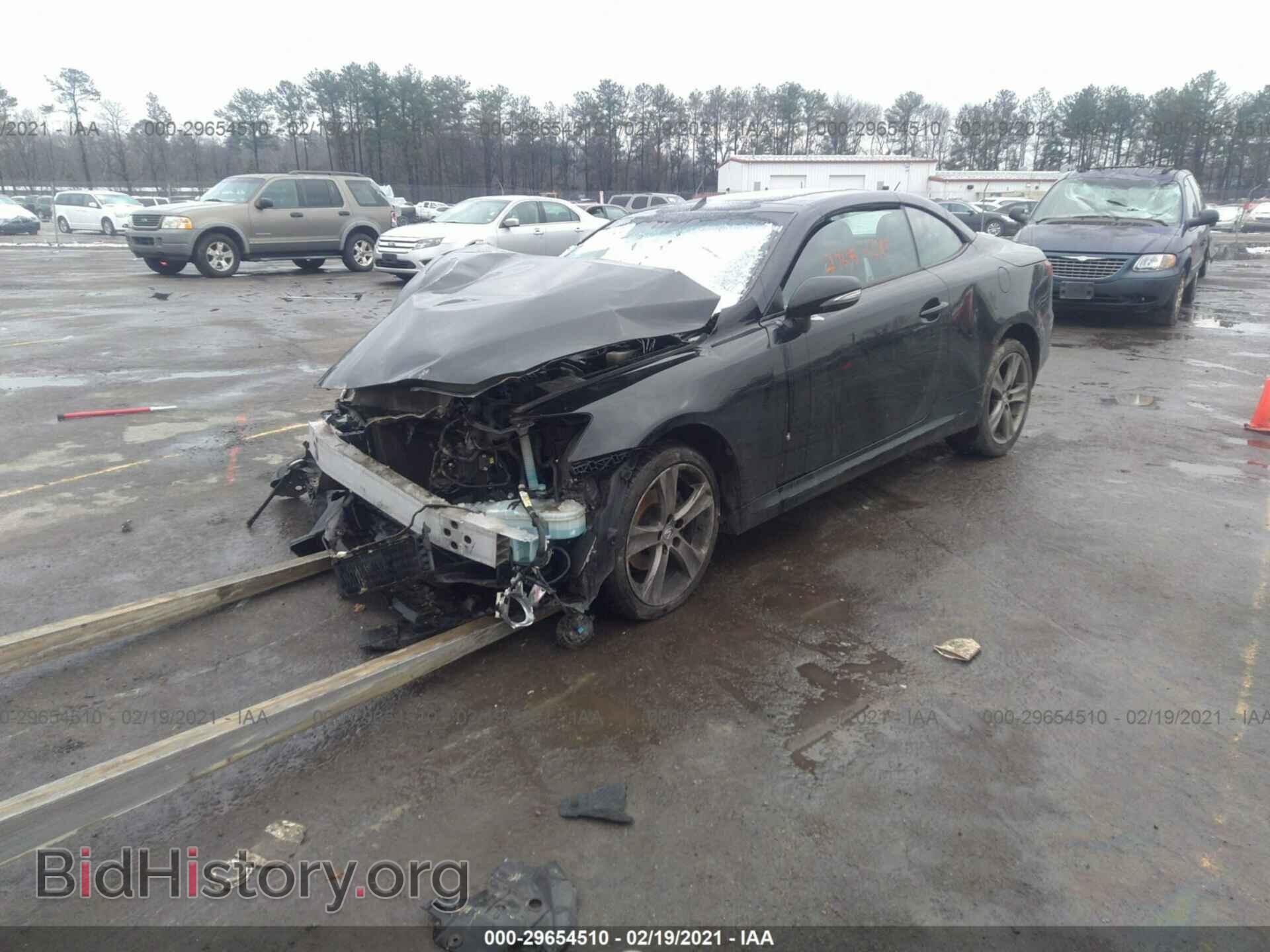 2012 LEXUS IS 250C - VIN: JTHFF2C23C2523327 - Photo 2
