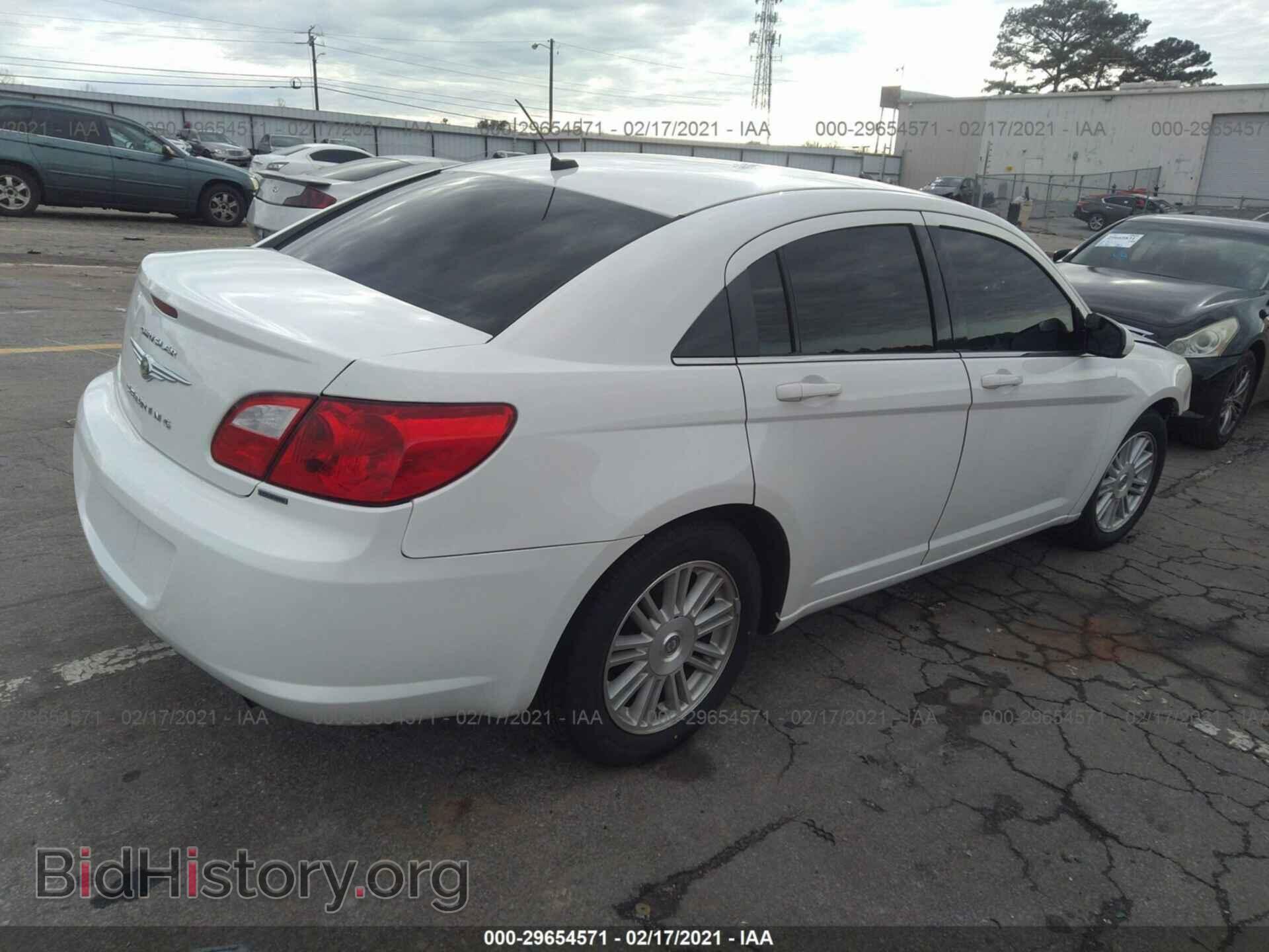 2009 CHRYSLER SEBRING - VIN: 1C3LC56B59N542418 - Фото 4