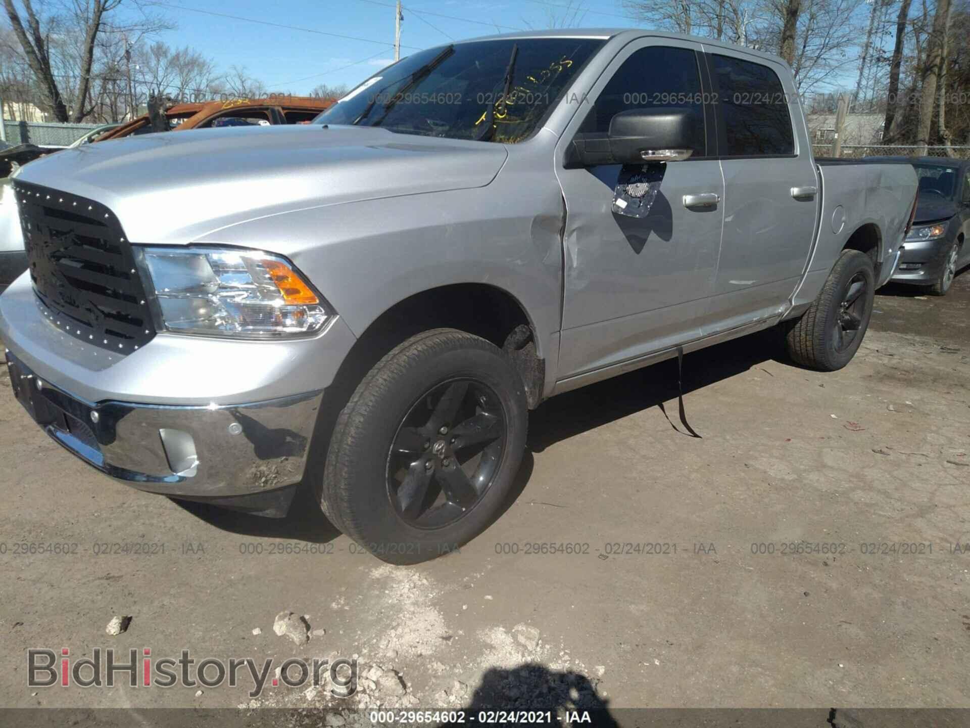 2019 RAM 1500 CLASSIC - VIN: 1C6RR7LT7KS534526 - Фото 2