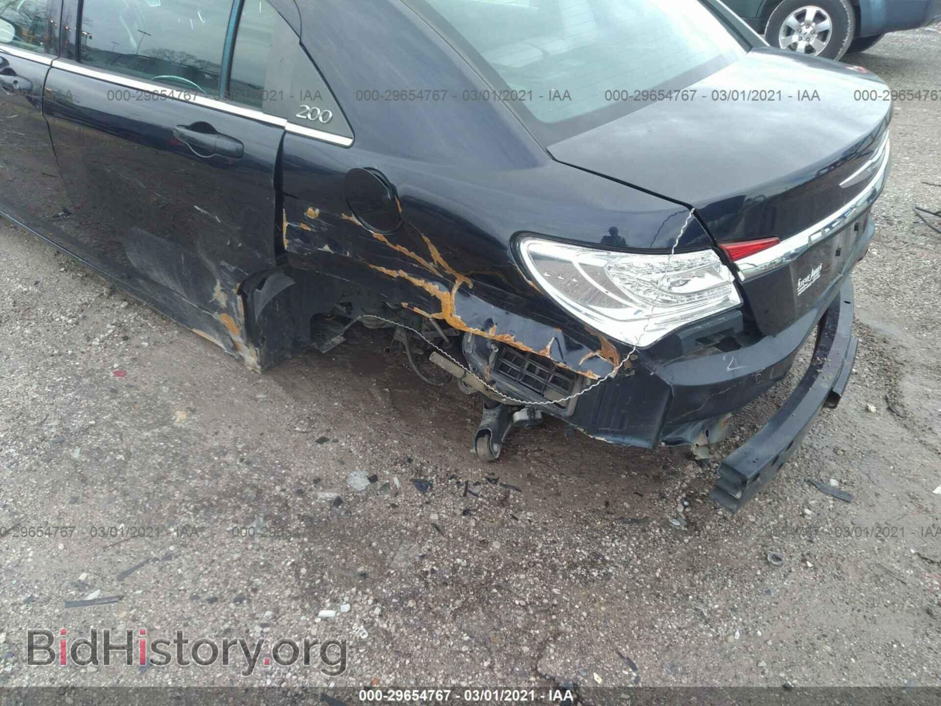 2012 CHRYSLER 200 - VIN: 1C3CCBBB7CN210864 - Фото 6