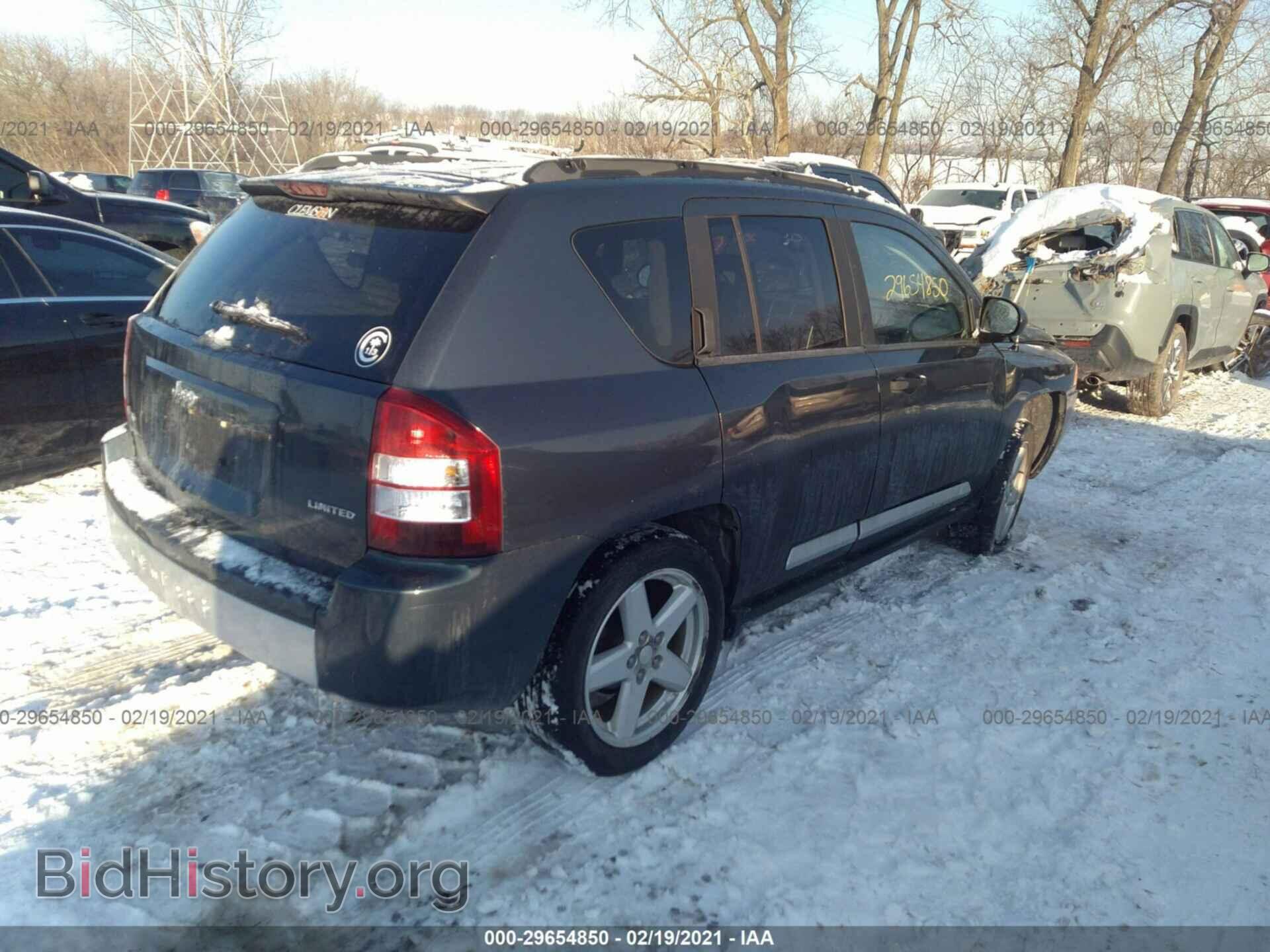2007 JEEP COMPASS - VIN: 1J8FF57WX7D198422 - Фото 4