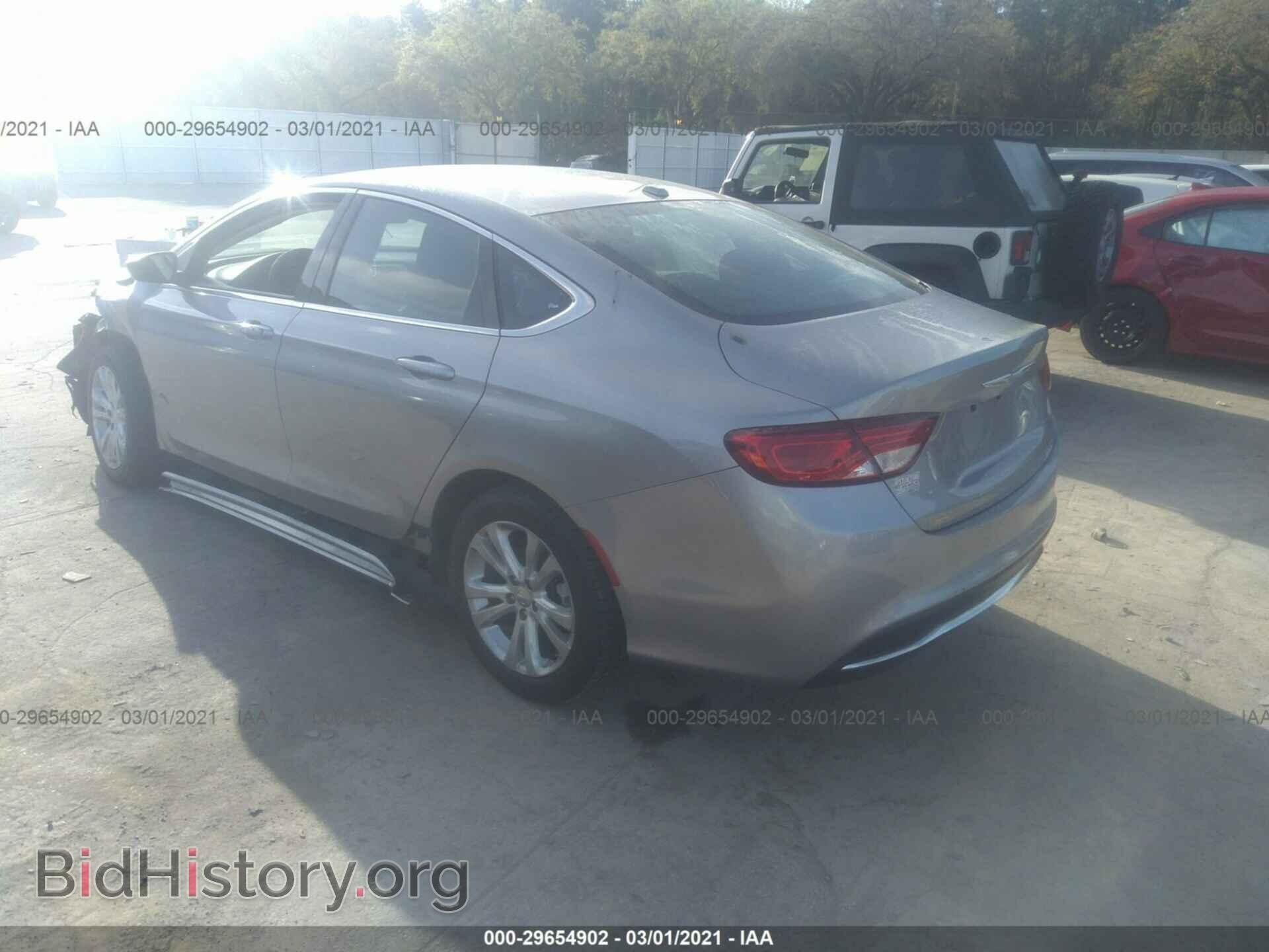 2015 CHRYSLER 200 - VIN: 1C3CCCAB1FN608082 - Фото 3