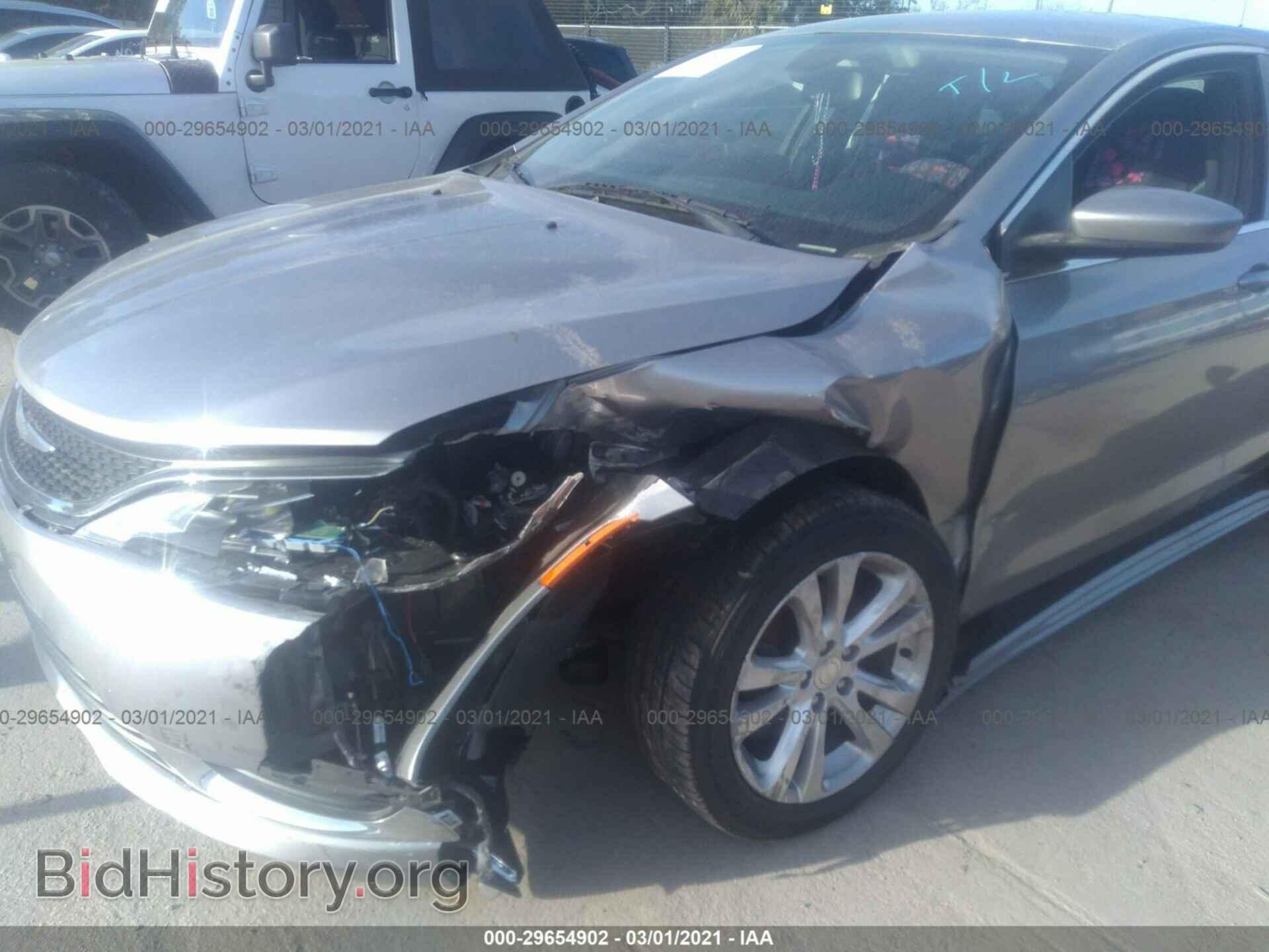 2015 CHRYSLER 200 - VIN: 1C3CCCAB1FN608082 - Фото 6