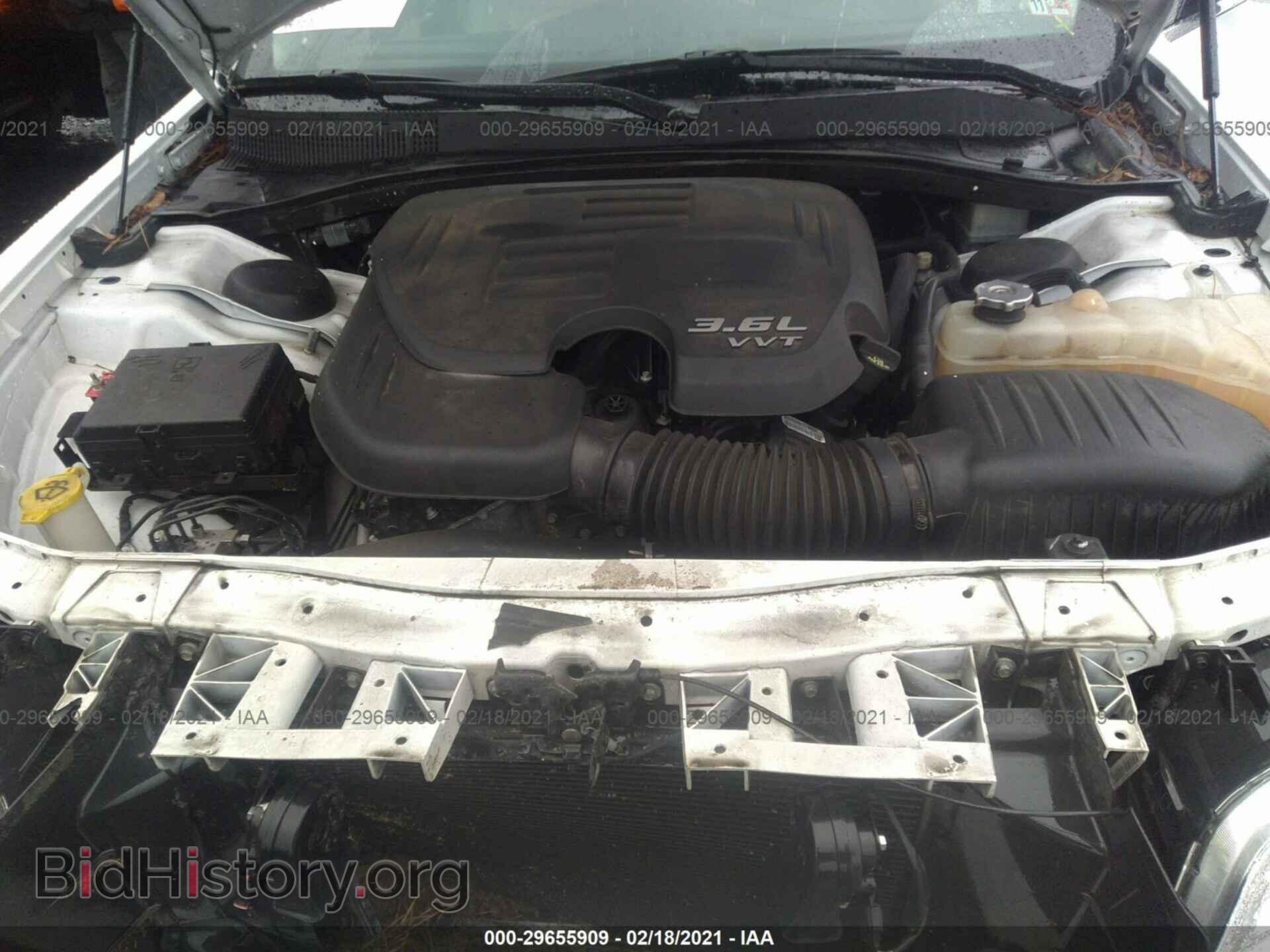 2017 CHRYSLER 300 - VIN: 2C3CCAAG4HH506433 - Фото 10