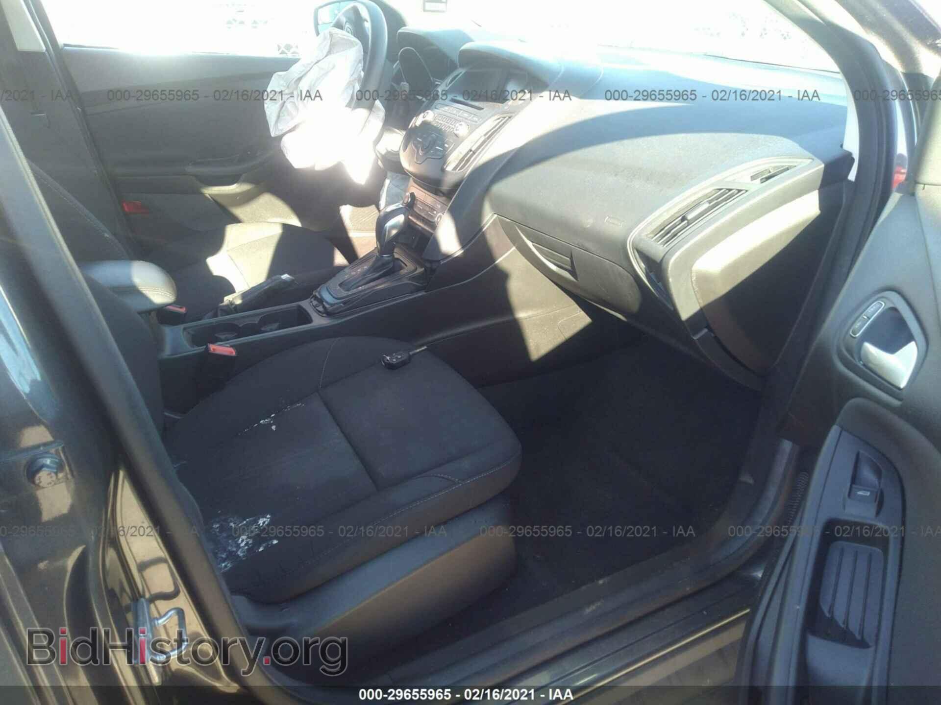 2016 FORD FOCUS - VIN: 1FADP3F22GL372994 - Photo 5