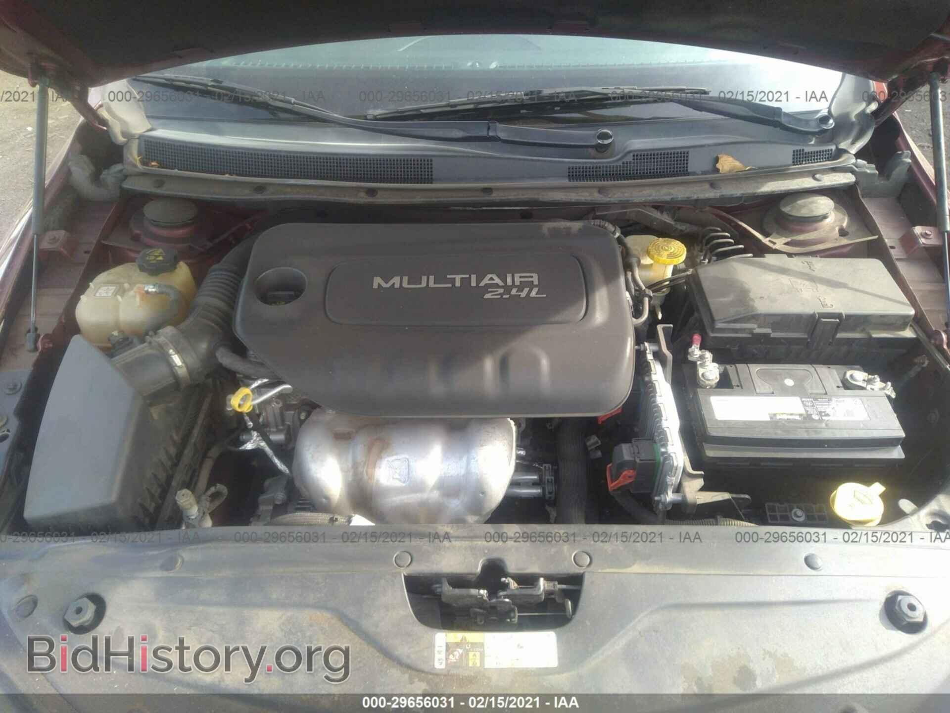 2015 CHRYSLER 200 - VIN: 1C3CCCAB3FN722729 - Фото 10