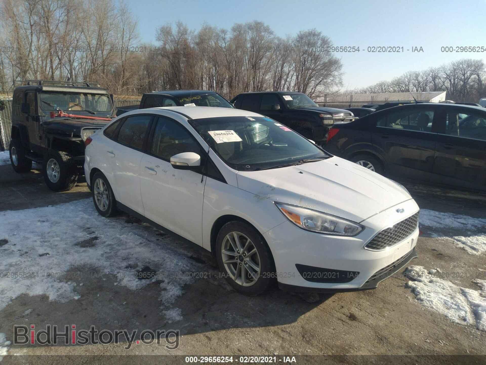 Photo 1FADP3F24HL217302 - FORD FOCUS 2017