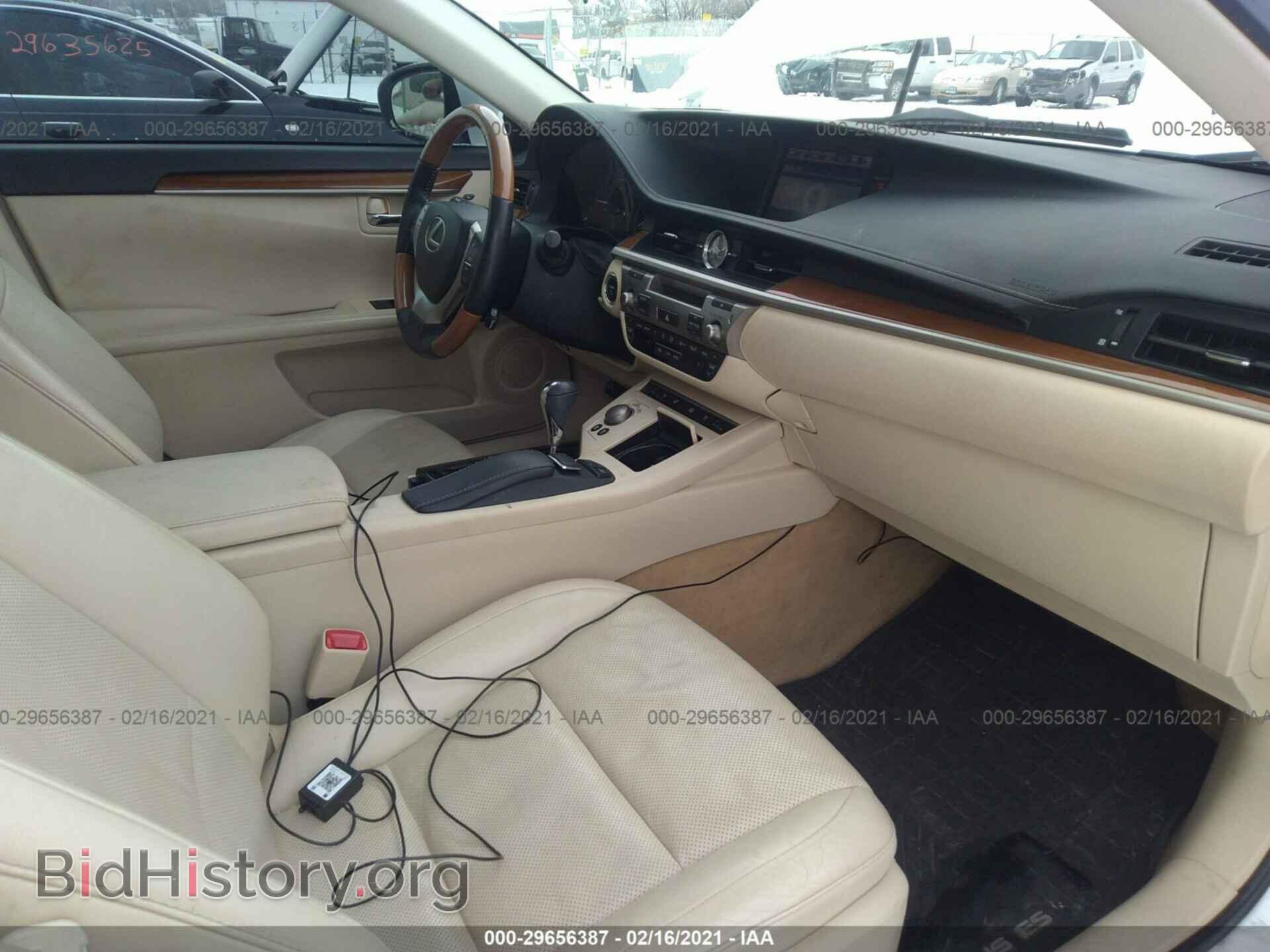 2014 LEXUS ES 300H - VIN: JTHBW1GG4E2046649 - Фото 5