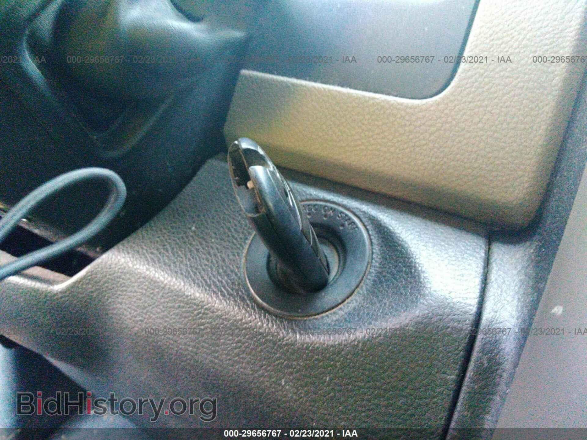 2012 RAM 1500 - VIN: 1C6RD7KTXCS180020 - Фото 11