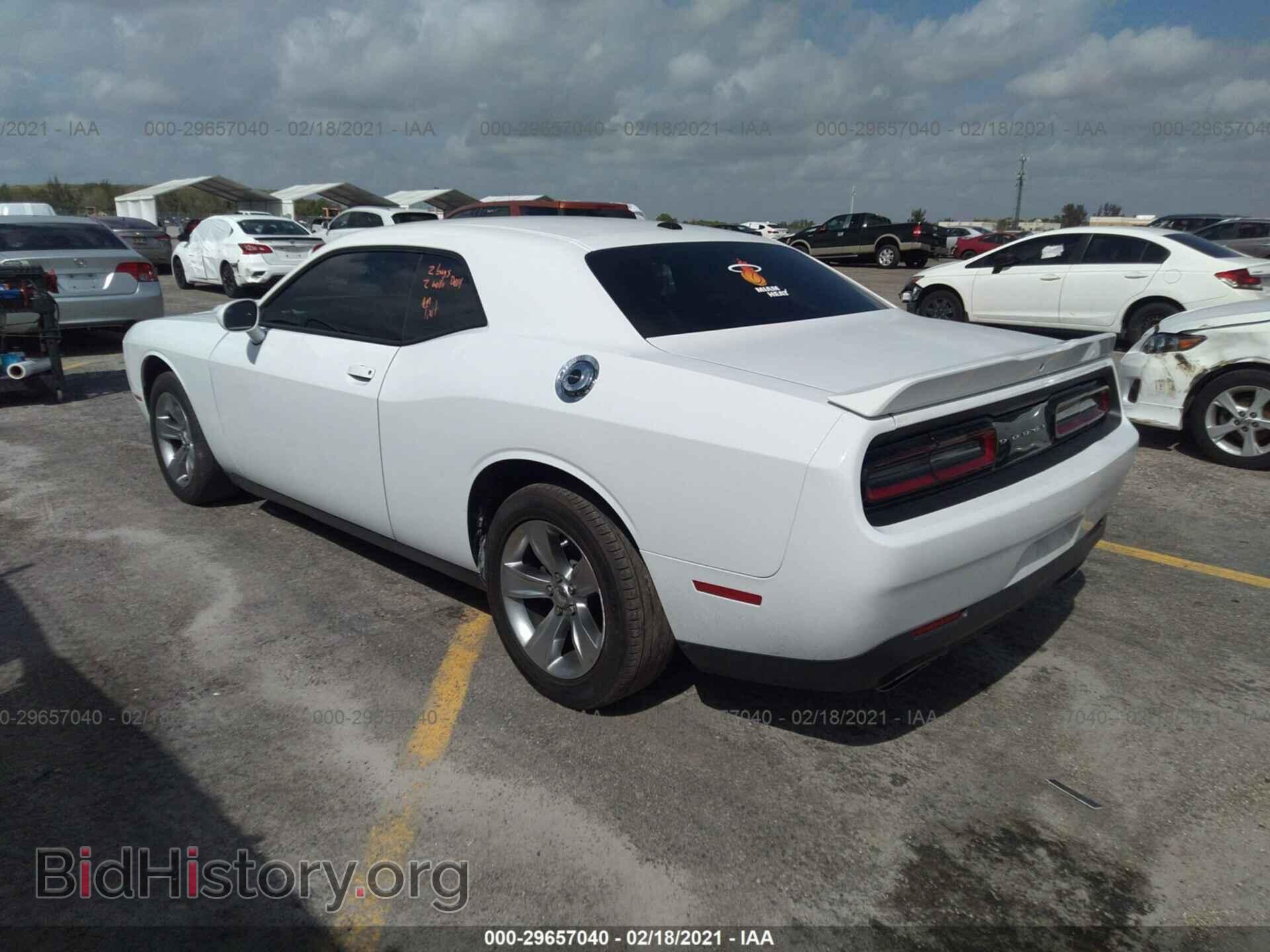 2018 DODGE CHALLENGER - VIN: 2C3CDZAG0JH245478 - Фото 3