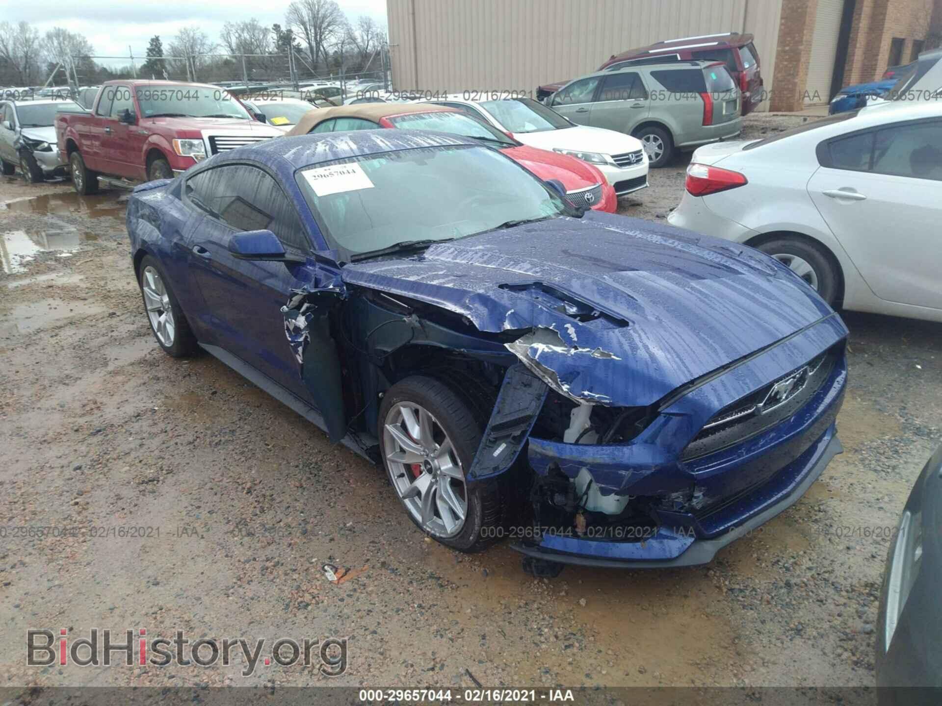 Фотография 1FA6P8CF2F5346587 - FORD MUSTANG 2015