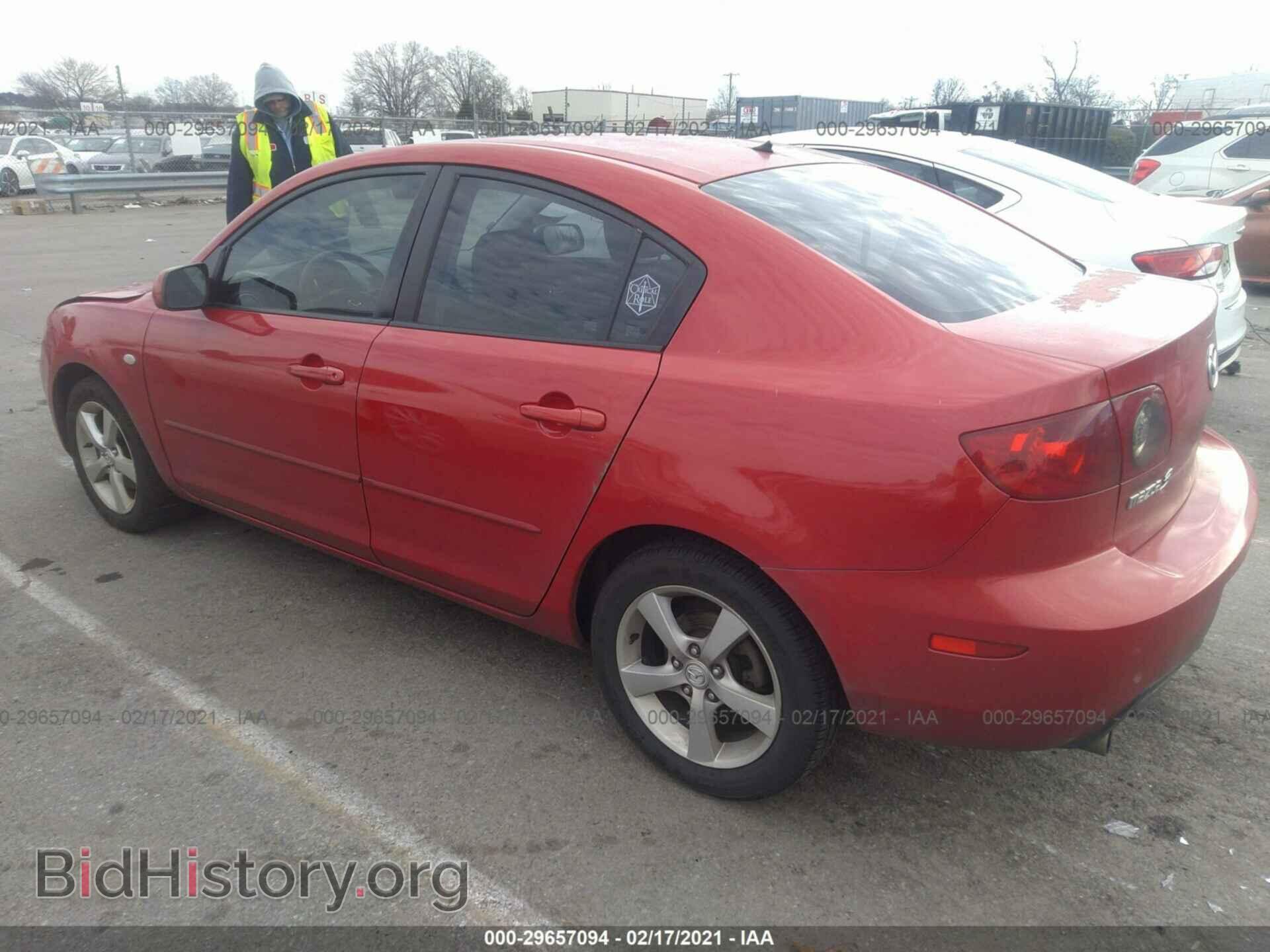 2006 MAZDA MAZDA3 - VIN: JM1BK12F861511131 - Фото 3
