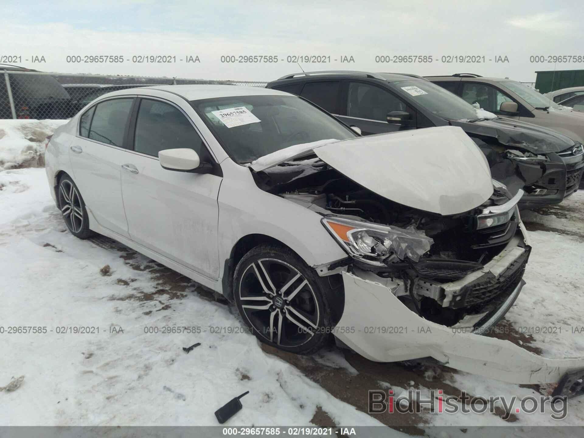 Photo 1HGCR2F59HA171290 - HONDA ACCORD SEDAN 2017