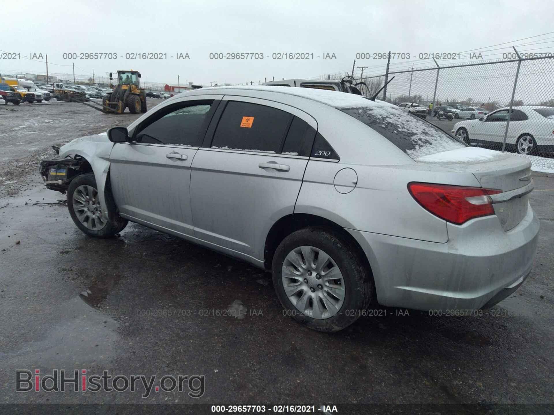 2012 CHRYSLER 200 - VIN: 1C3CCBAB8CN180534 - Фото 3