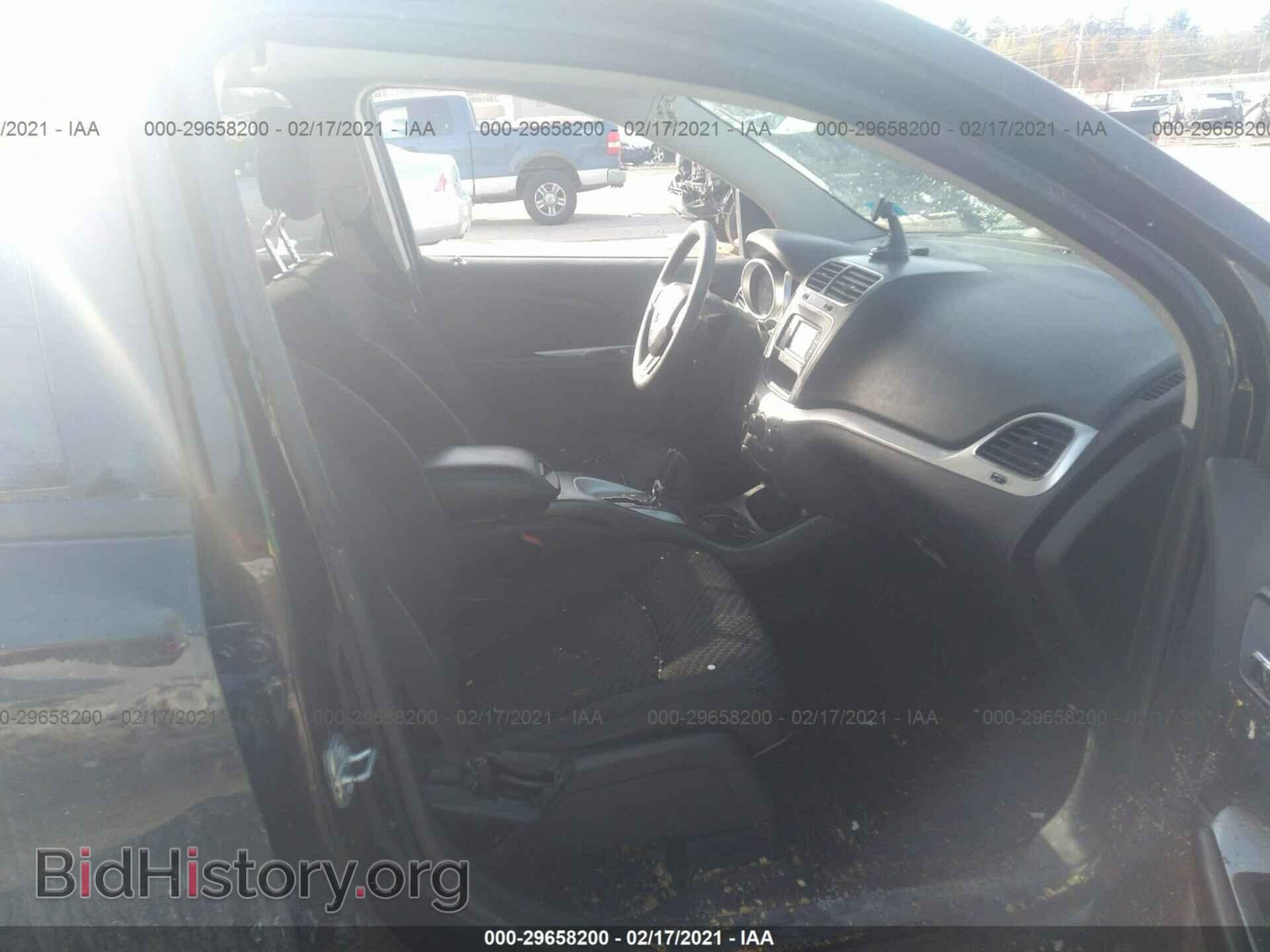 2017 DODGE JOURNEY - VIN: 3C4PDCBG4HT510185 - Фото 5