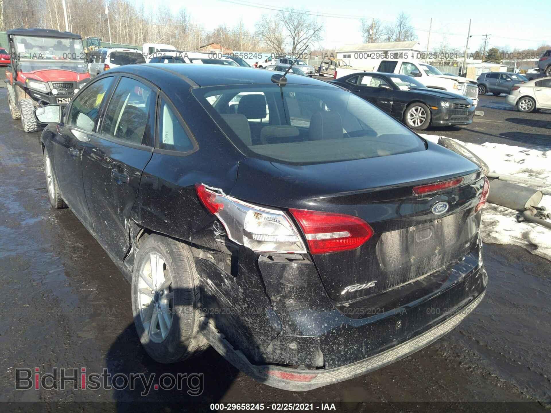 2016 FORD FOCUS - VIN: 1FADP3F29GL236071 - Фото 3