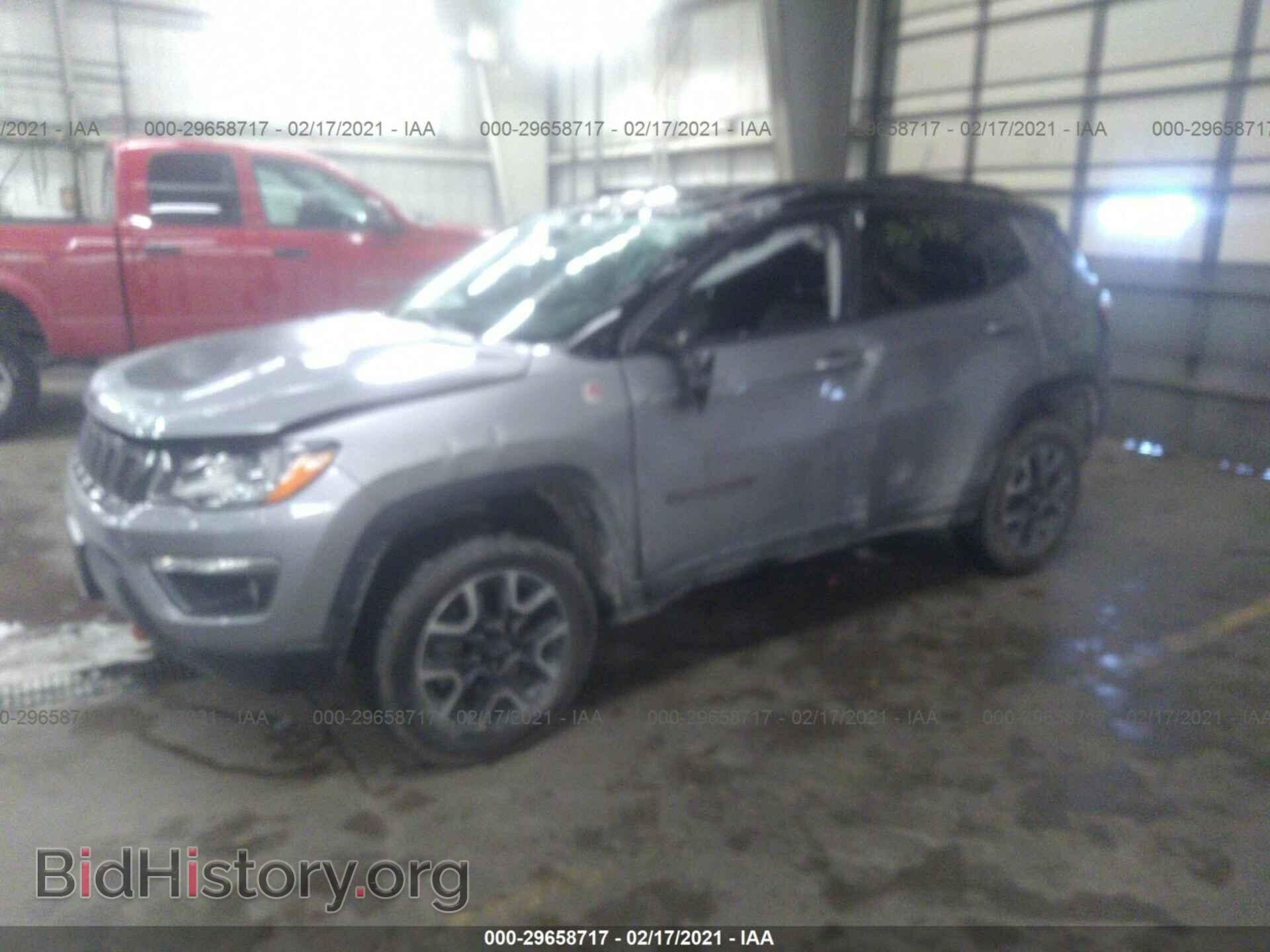 2019 JEEP COMPASS - VIN: 3C4NJDDB3KT780524 - Photo 2