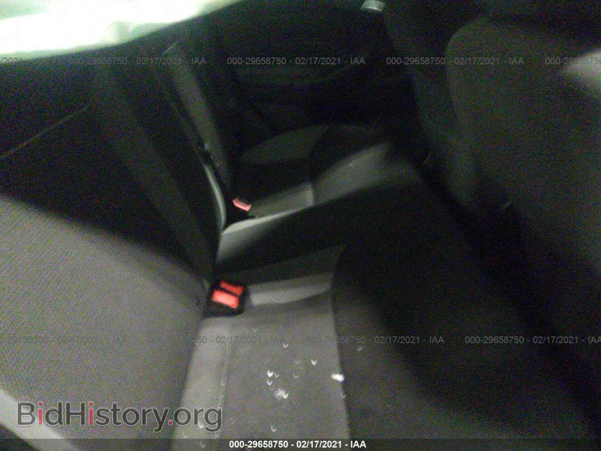 2013 FORD FOCUS - VIN: 1FADP3F21DL260781 - Photo 8
