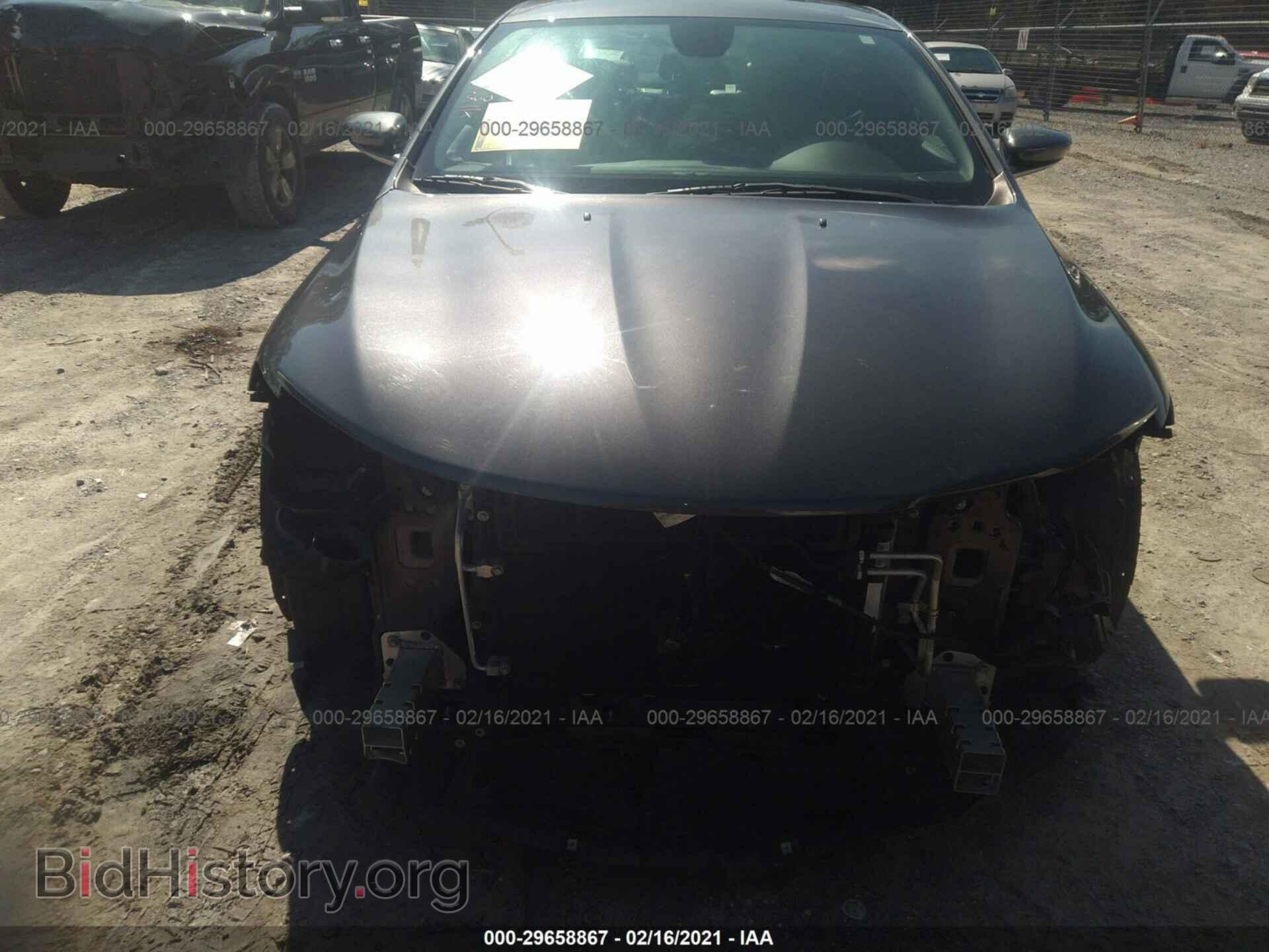 2017 CHRYSLER 200 - VIN: 1C3CCCAB3HN503241 - Фото 6
