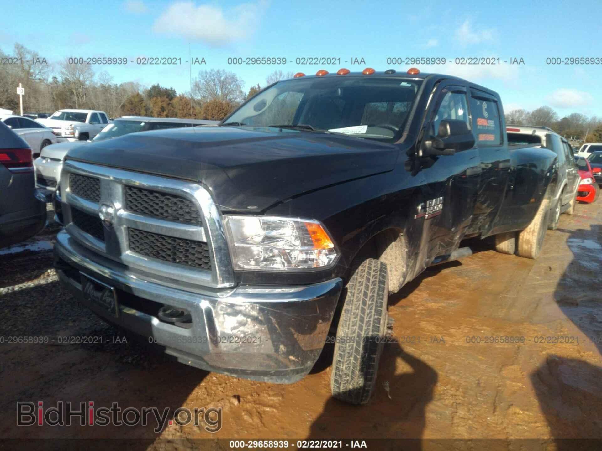 2017 RAM 3500 - VIN: 3C63RRGL6HG743560 - Фото 2