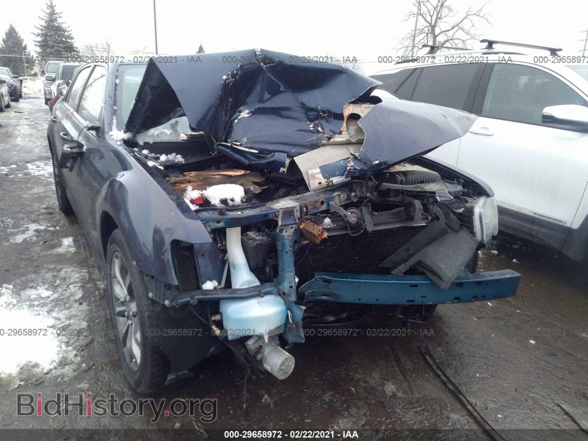 2014 CHRYSLER 300 - VIN: 2C3CCAGGXEH383739 - Фото 6