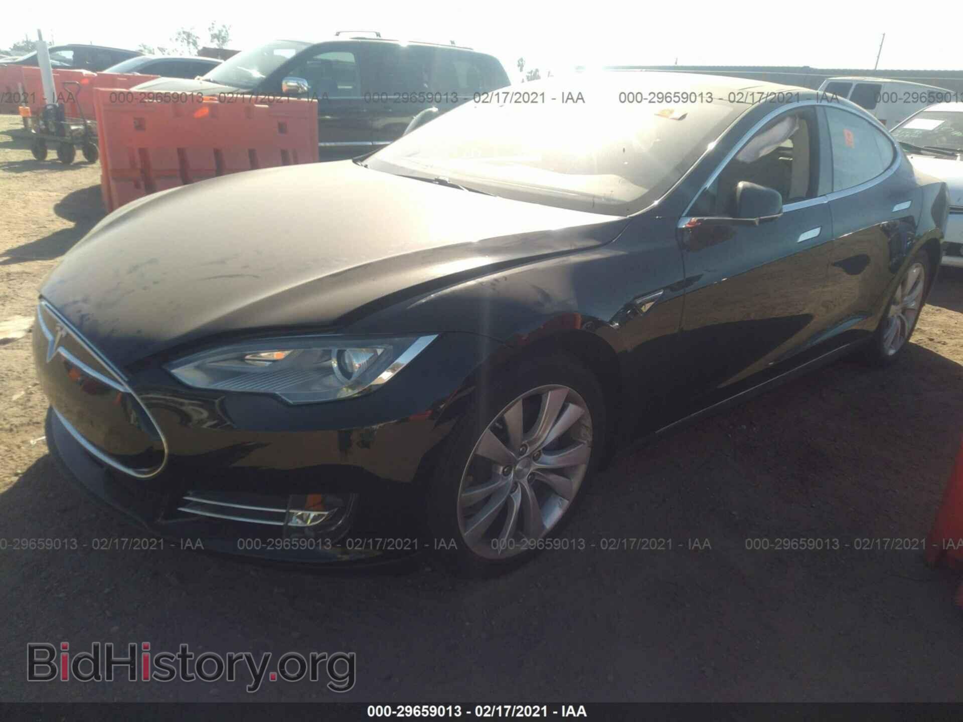 2013 TESLA MODEL S - VIN: 5YJSA1CN3DFP24131 - Photo 2