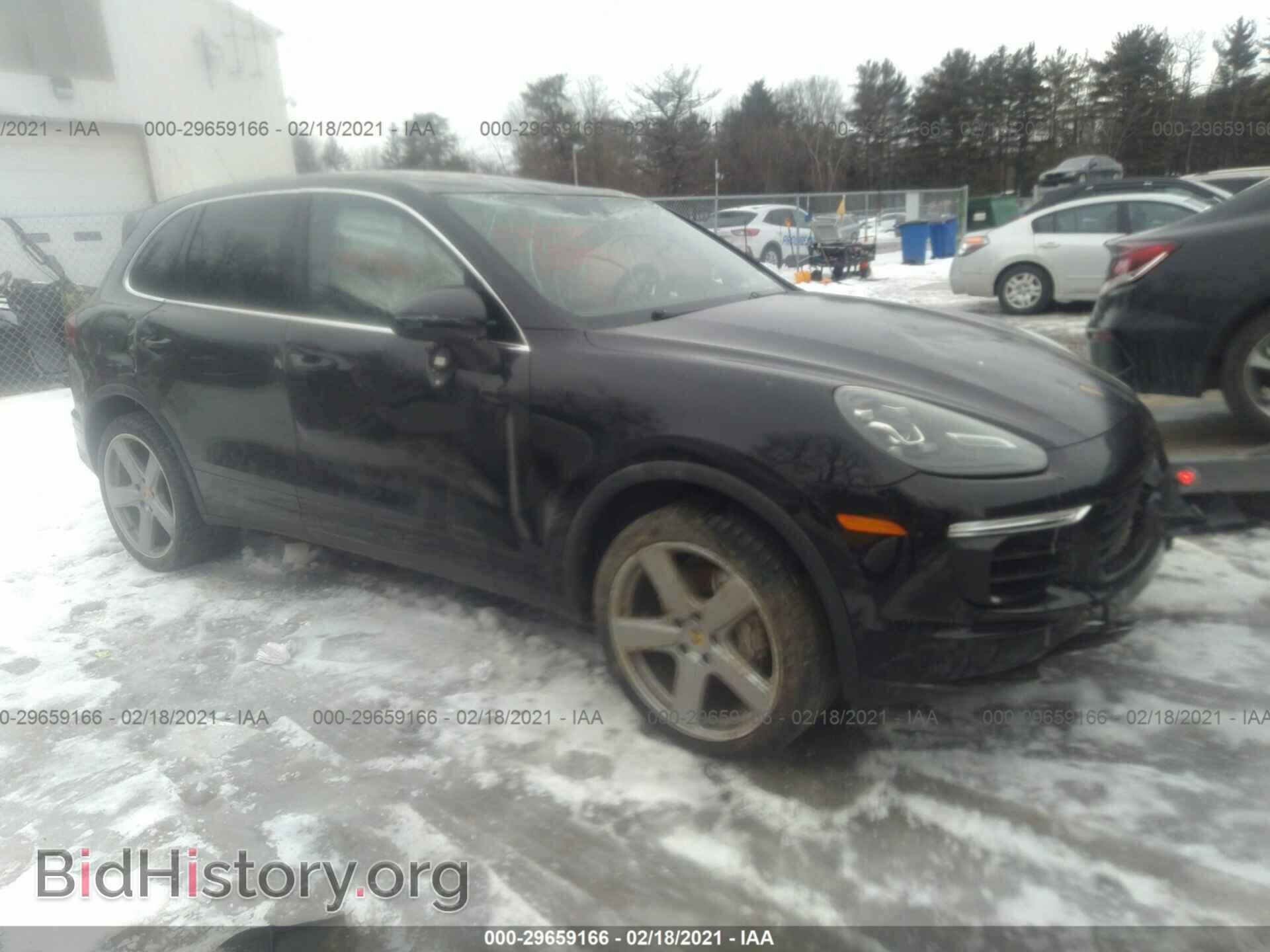 Фотография WP1AB2A23HLA51611 - PORSCHE CAYENNE 2017