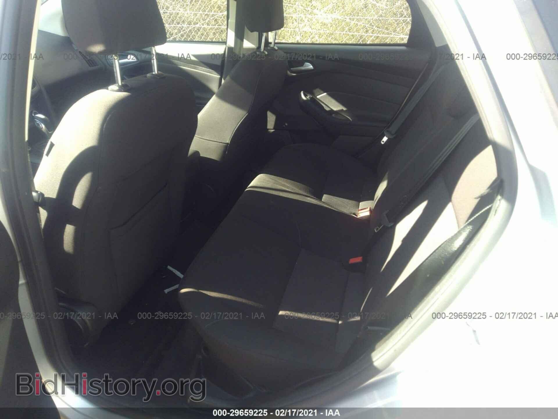 2016 FORD FOCUS - VIN: 1FADP3F2XGL256409 - Photo 8