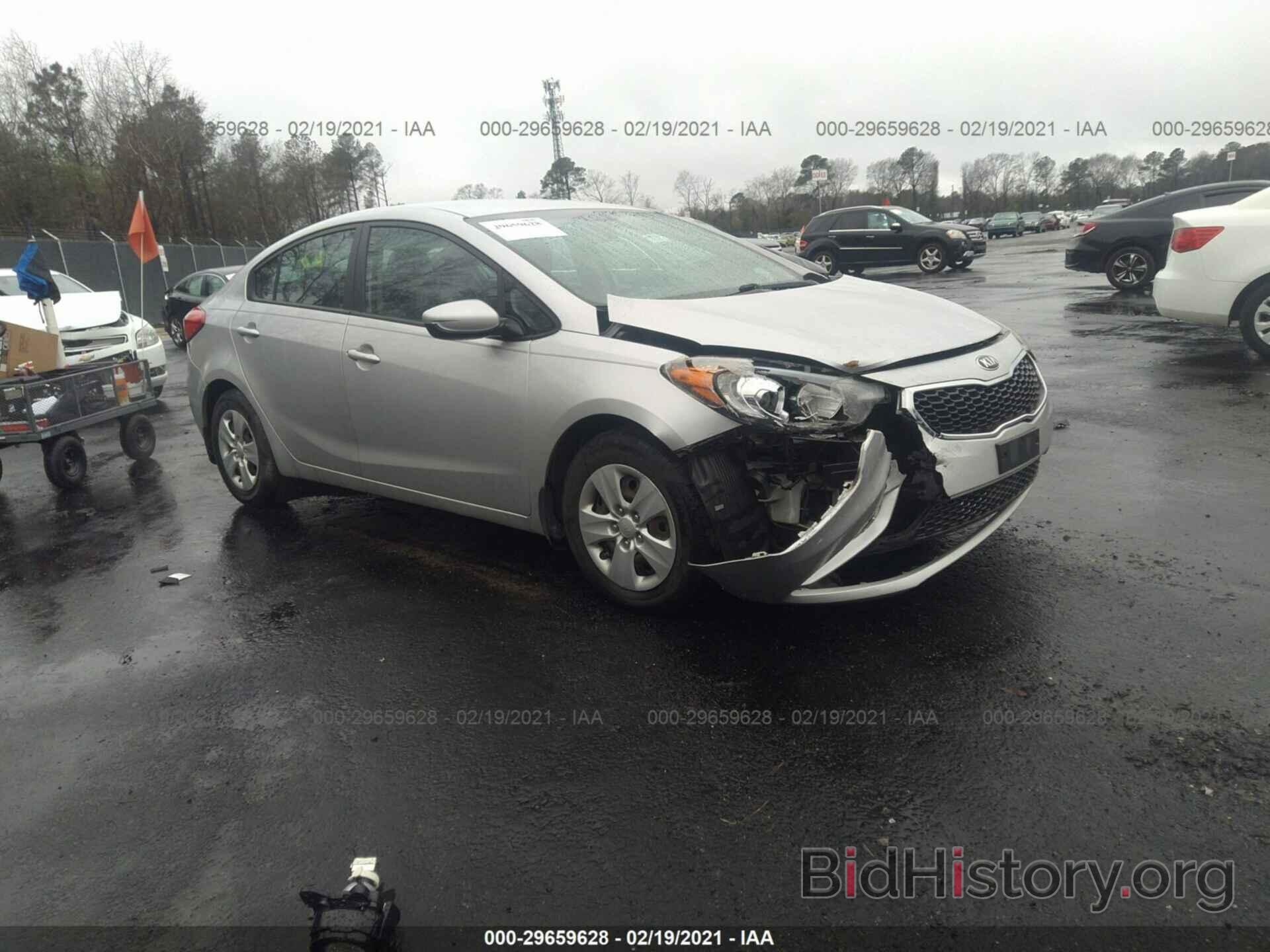 Photo KNAFK4A67F5418952 - KIA FORTE 2015