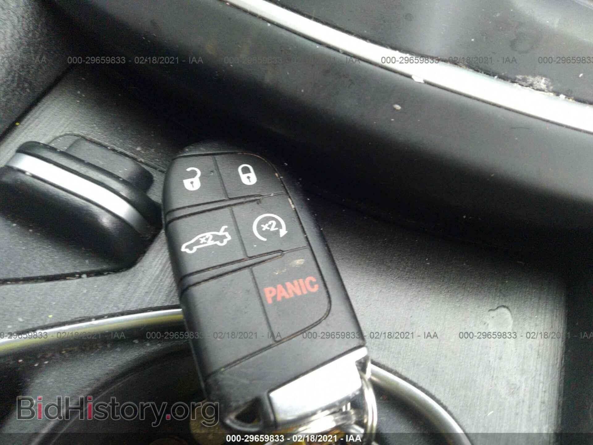 2016 CHRYSLER 200 - VIN: 1C3CCCAB1GN115178 - Фото 11