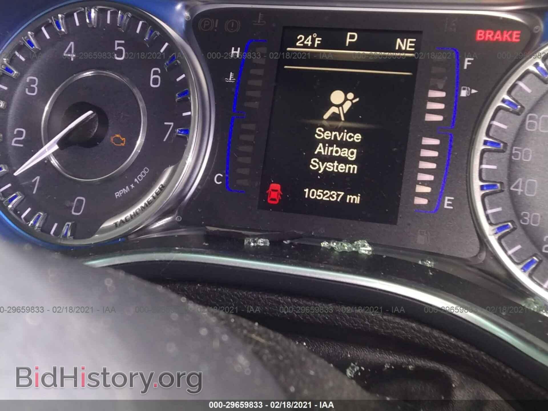 2016 CHRYSLER 200 - VIN: 1C3CCCAB1GN115178 - Фото 7