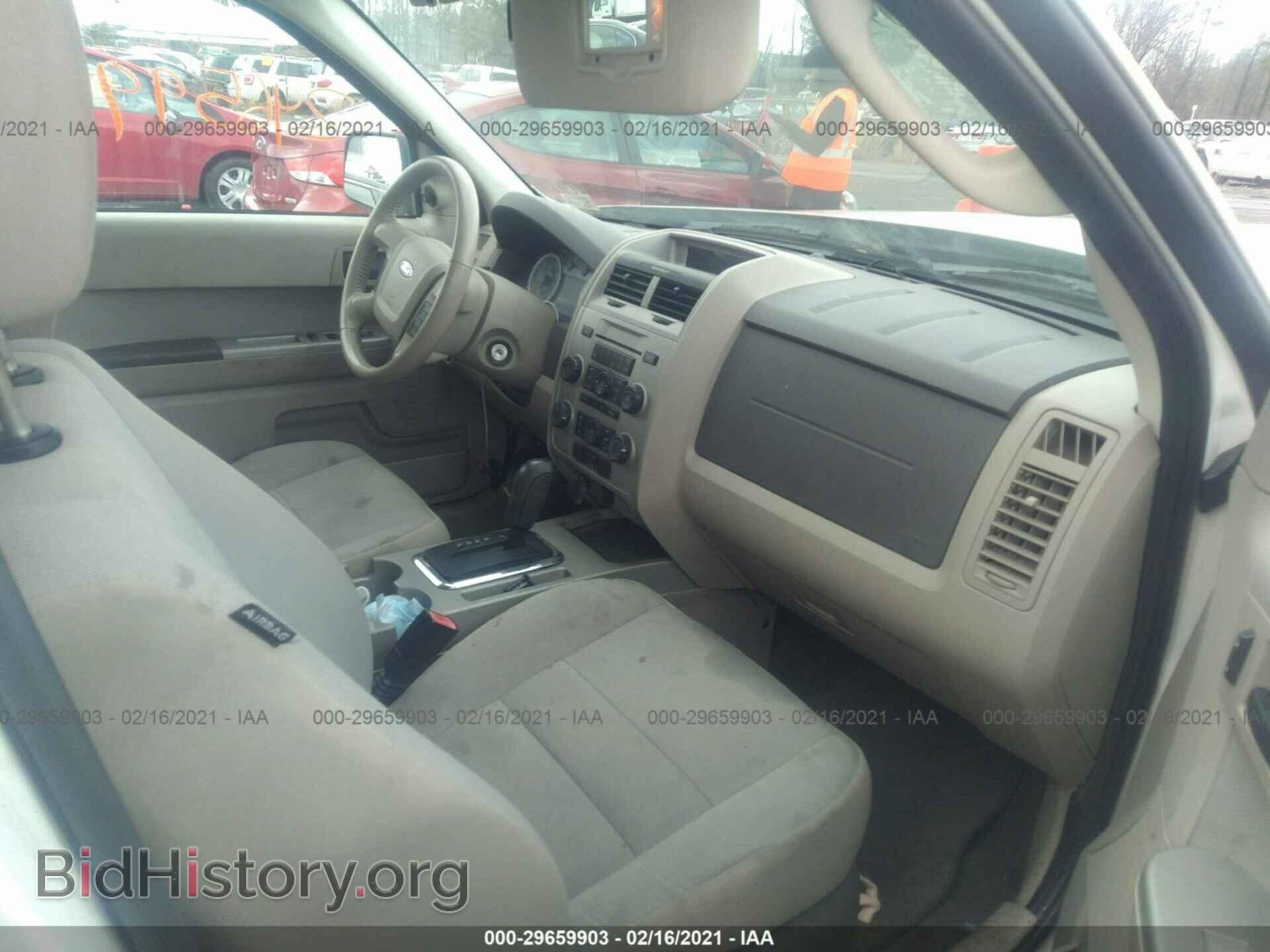 2011 FORD ESCAPE - VIN: 1FMCU9D79BKB92504 - Фото 5