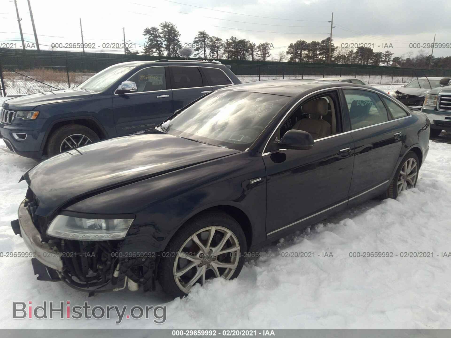 2011 AUDI A6 - VIN: WAUFGAFB7BN005302 - Фото 2