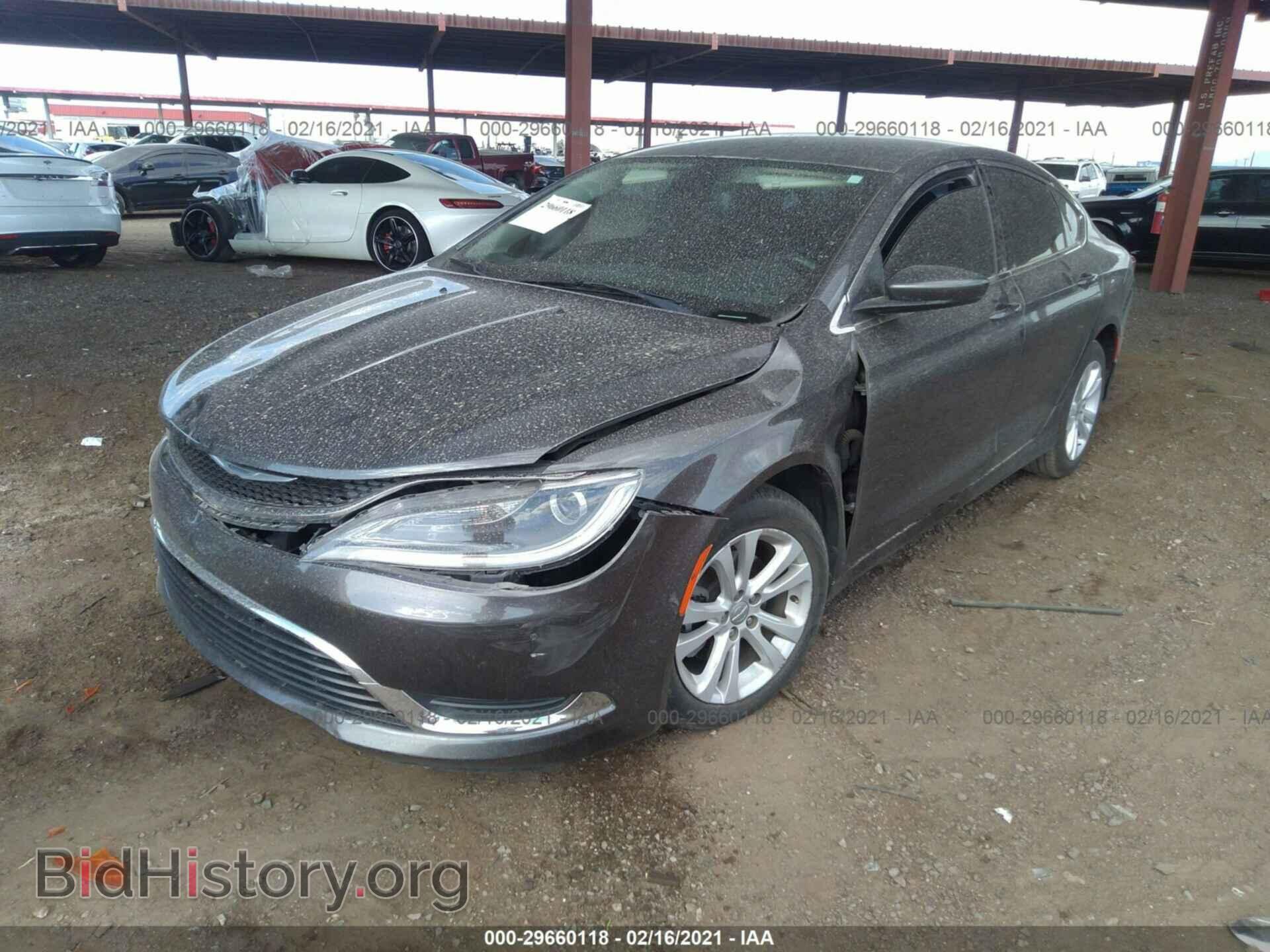2015 CHRYSLER 200 - VIN: 1C3CCCAB5FN618839 - Фото 2