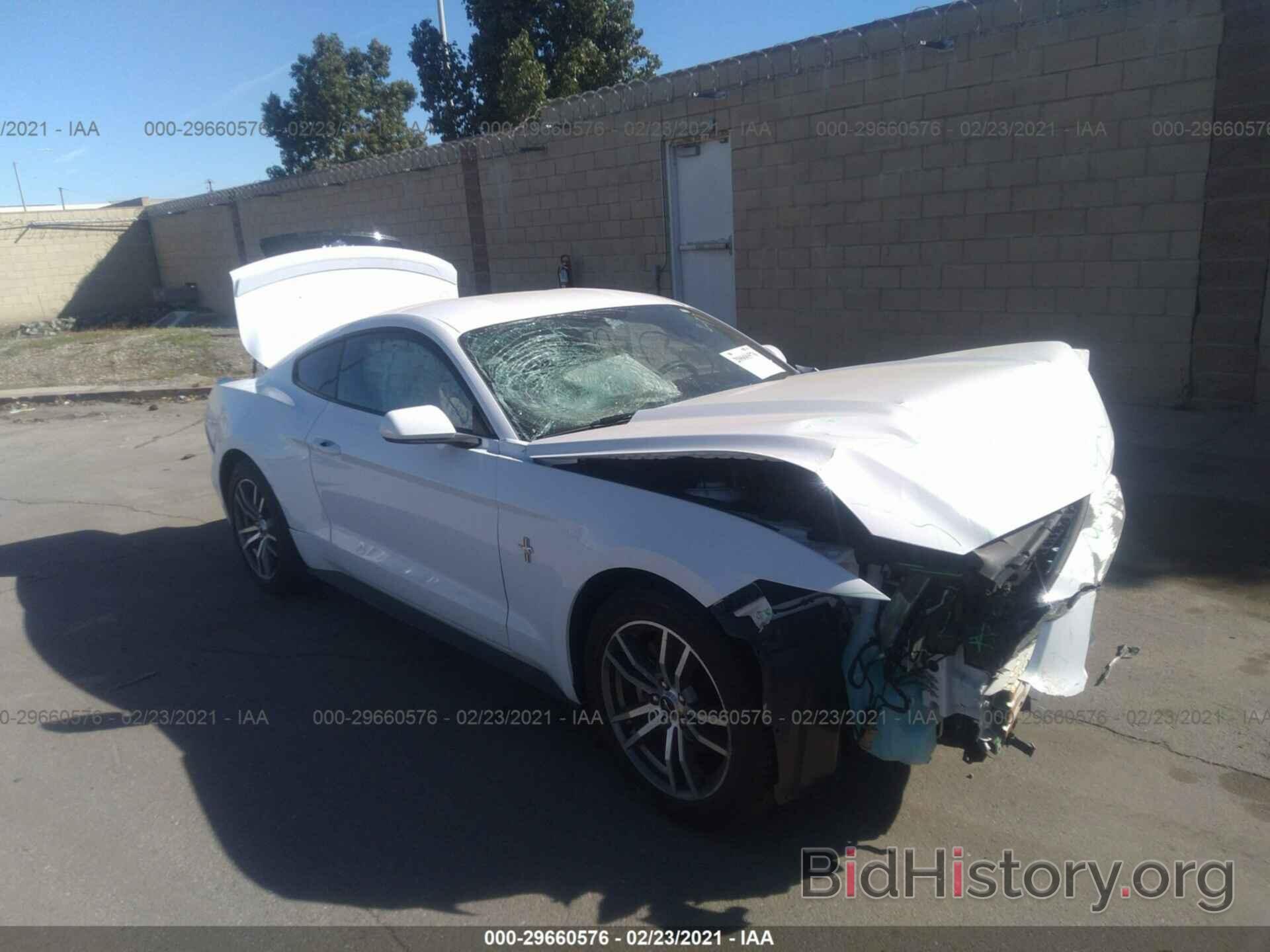 Photo 1FA6P8TH3G5268503 - FORD MUSTANG 2016
