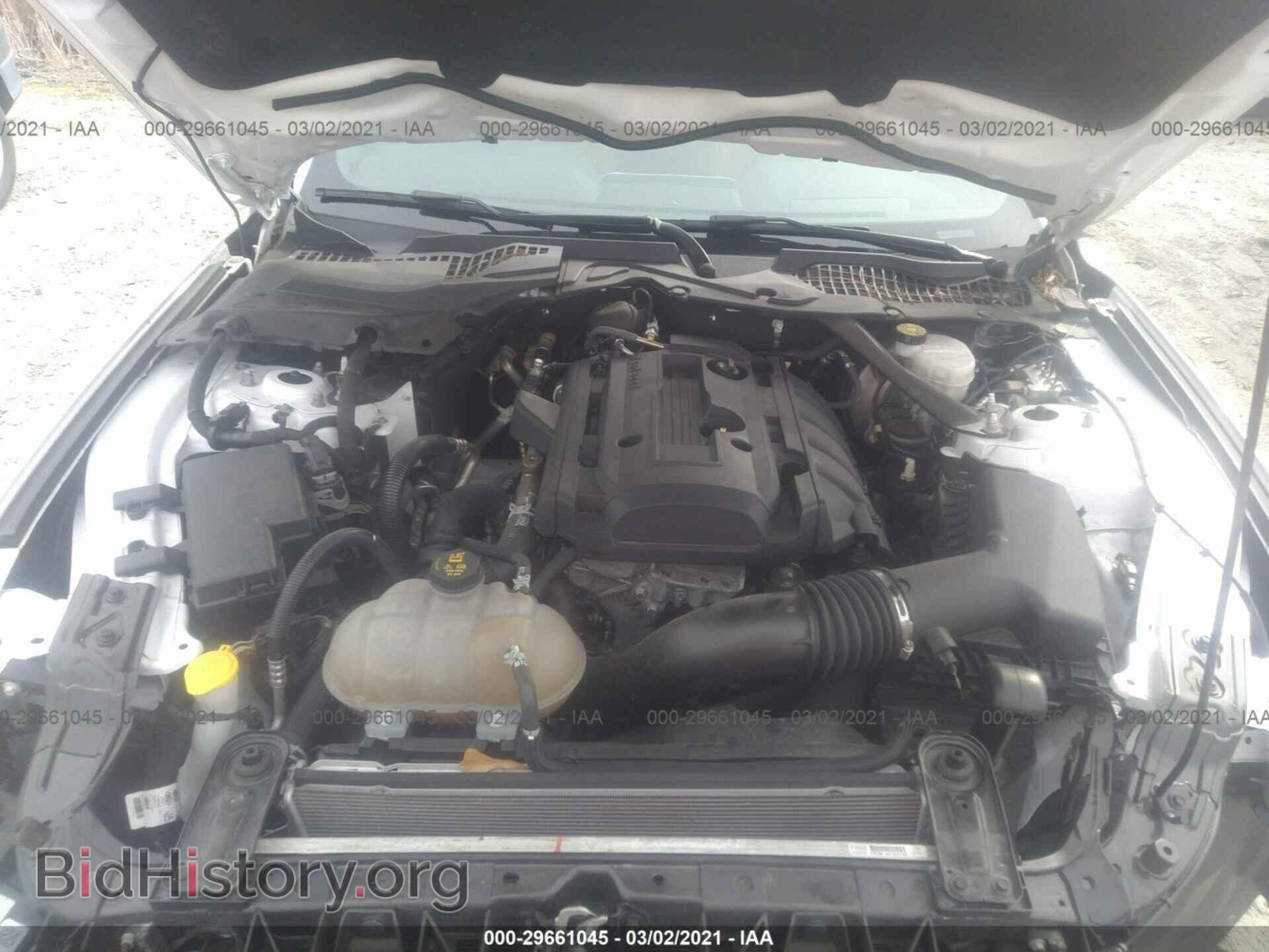 2018 FORD MUSTANG - VIN: 1FATP8UH5J5177385 - Фото 10
