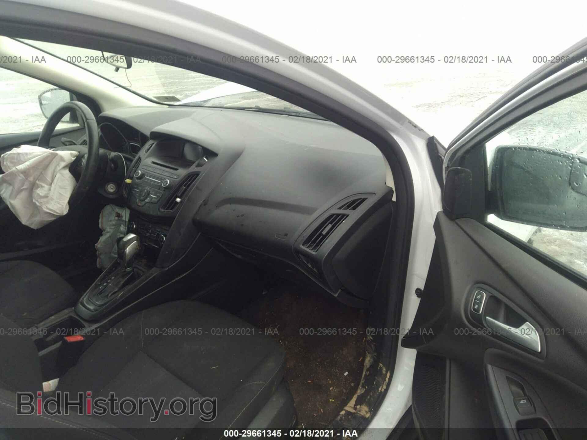 2016 FORD FOCUS - VIN: 1FADP3F2XGL403537 - Photo 5