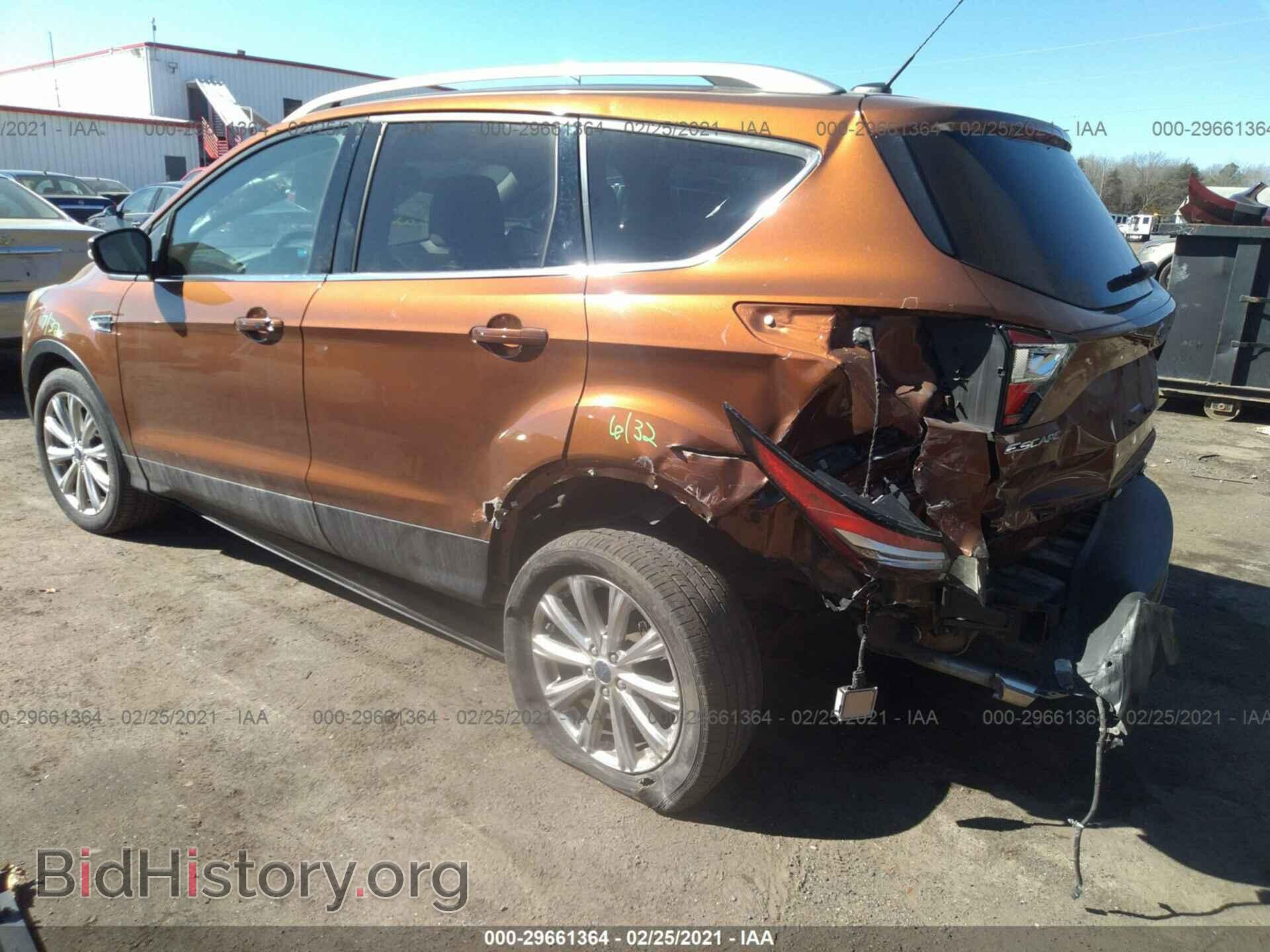 2017 FORD ESCAPE - VIN: 1FMCU9J95HUE14149 - Фото 3