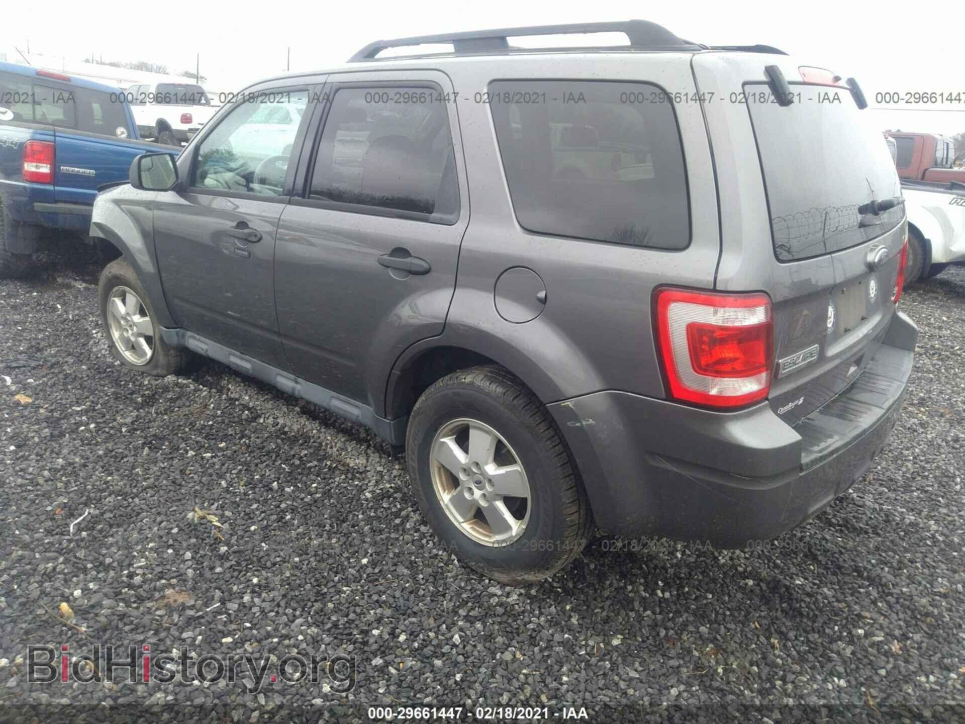 2011 FORD ESCAPE - VIN: 1FMCU0DG1BKC70317 - Photo 3