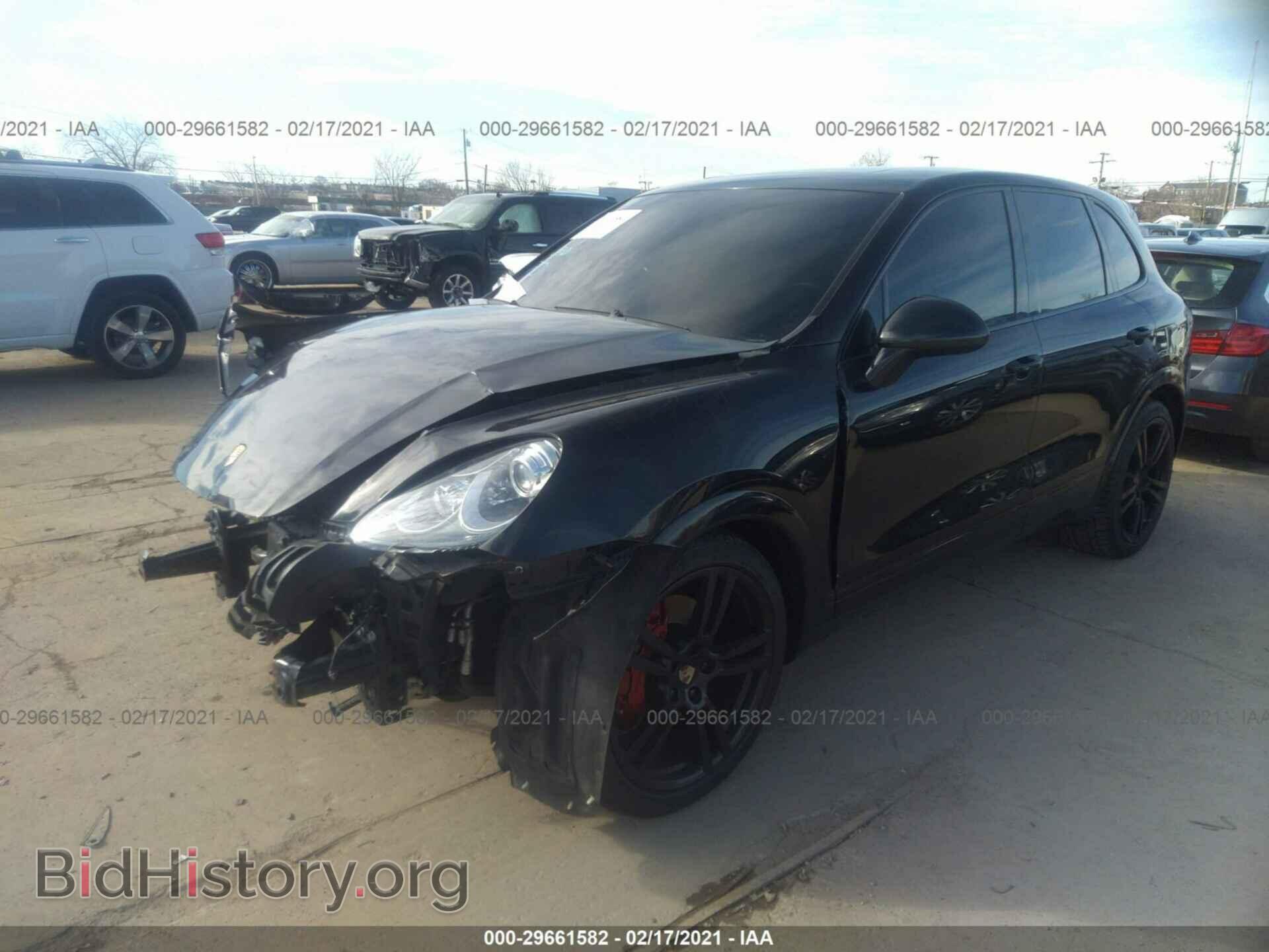 2012 PORSCHE CAYENNE - VIN: WP1AB2A21CLA43290 - Фото 2