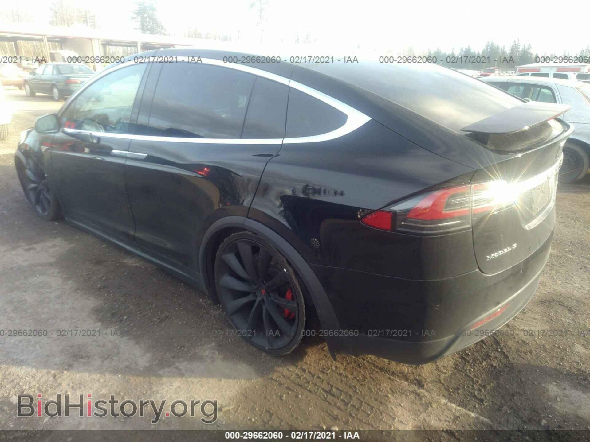 2016 TESLA MODEL X - VIN: 5YJXCBE45GF011987 - Photo 3