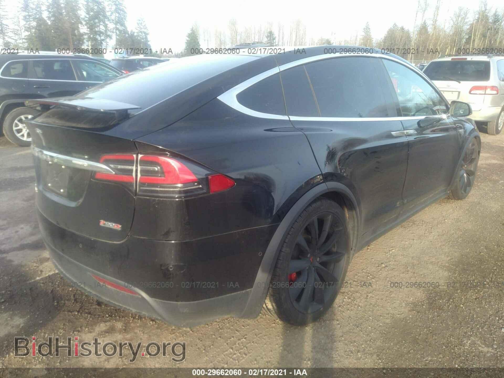 2016 TESLA MODEL X - VIN: 5YJXCBE45GF011987 - Photo 4