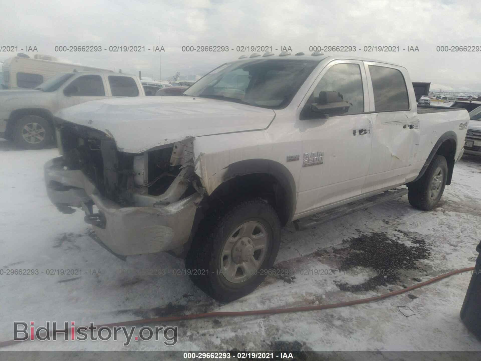 2018 RAM 2500 - VIN: 3C6UR5CJ4JG189393 - Фото 2