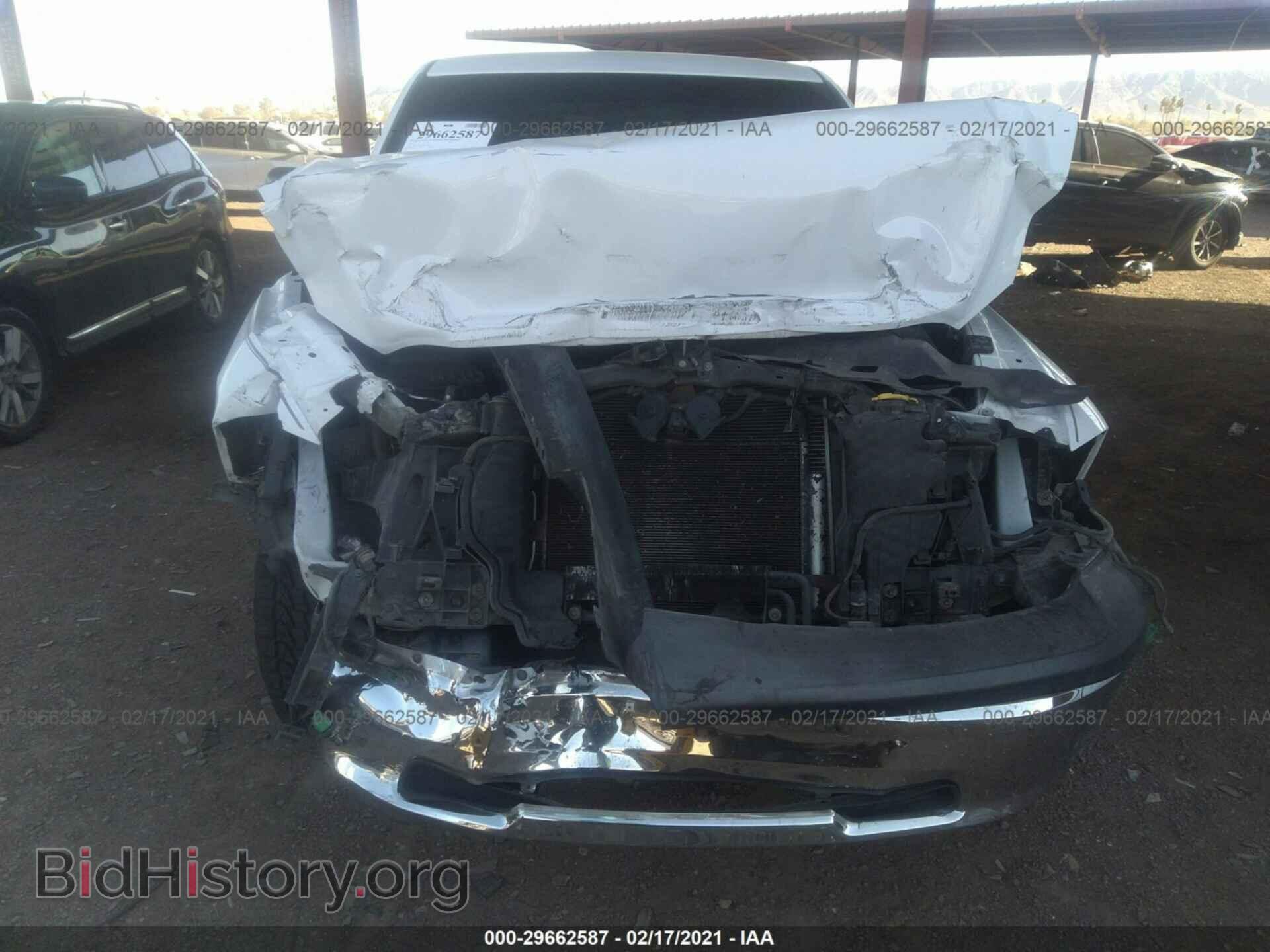 2011 RAM 1500 - VIN: 1D7RB1GK5BS657677 - Фото 6