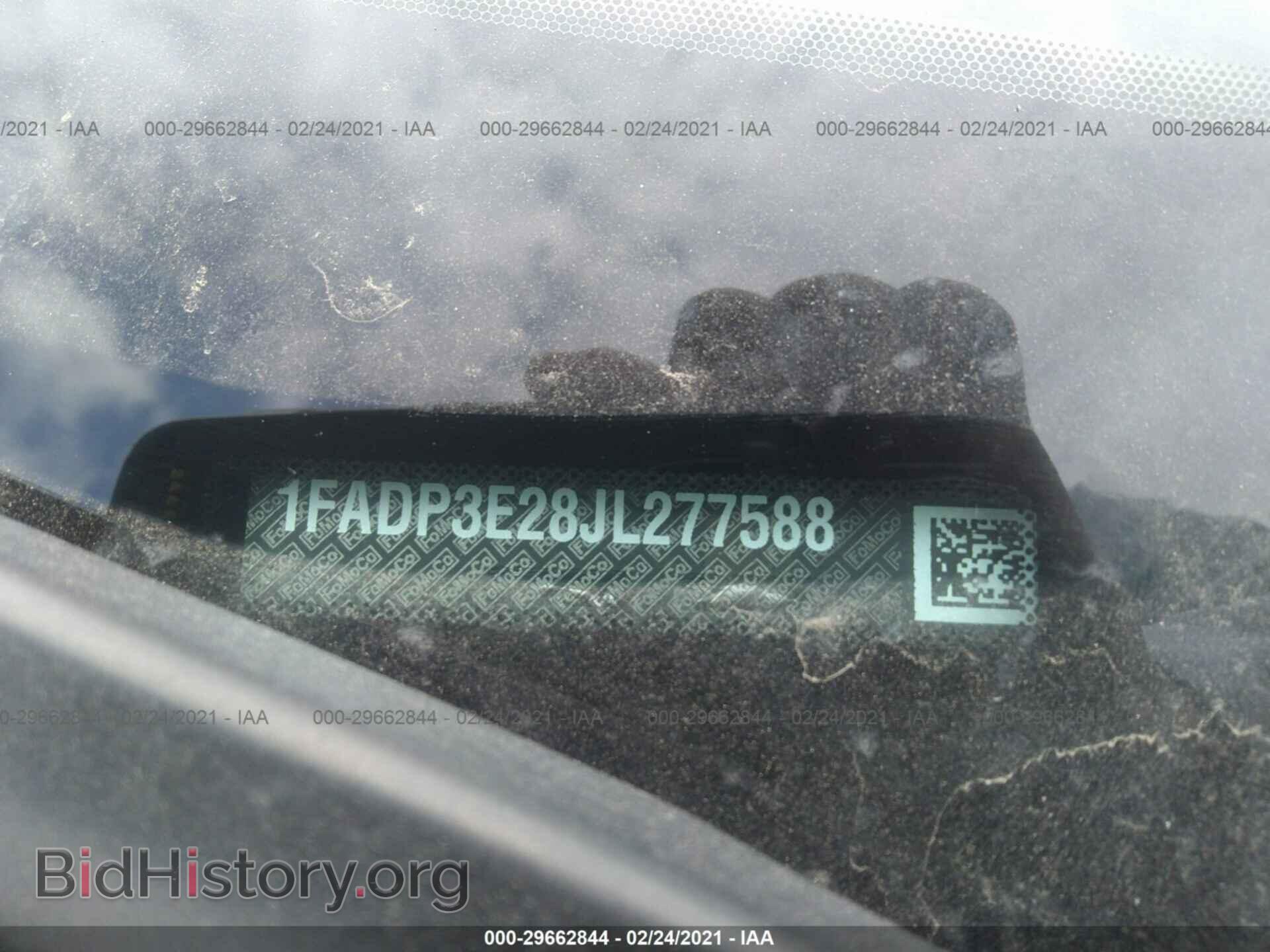 2018 FORD FOCUS - VIN: 1FADP3E28JL277588 - Фото 9